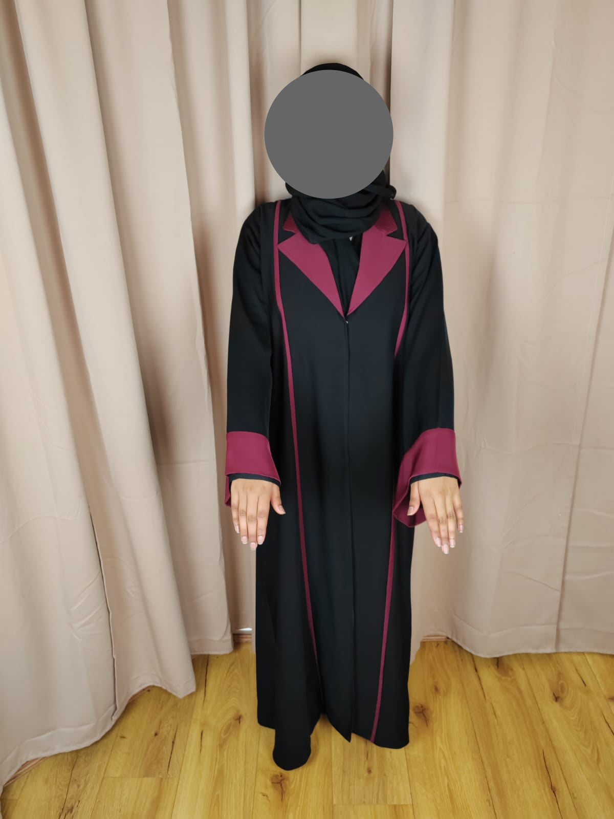 Wajiha abaya