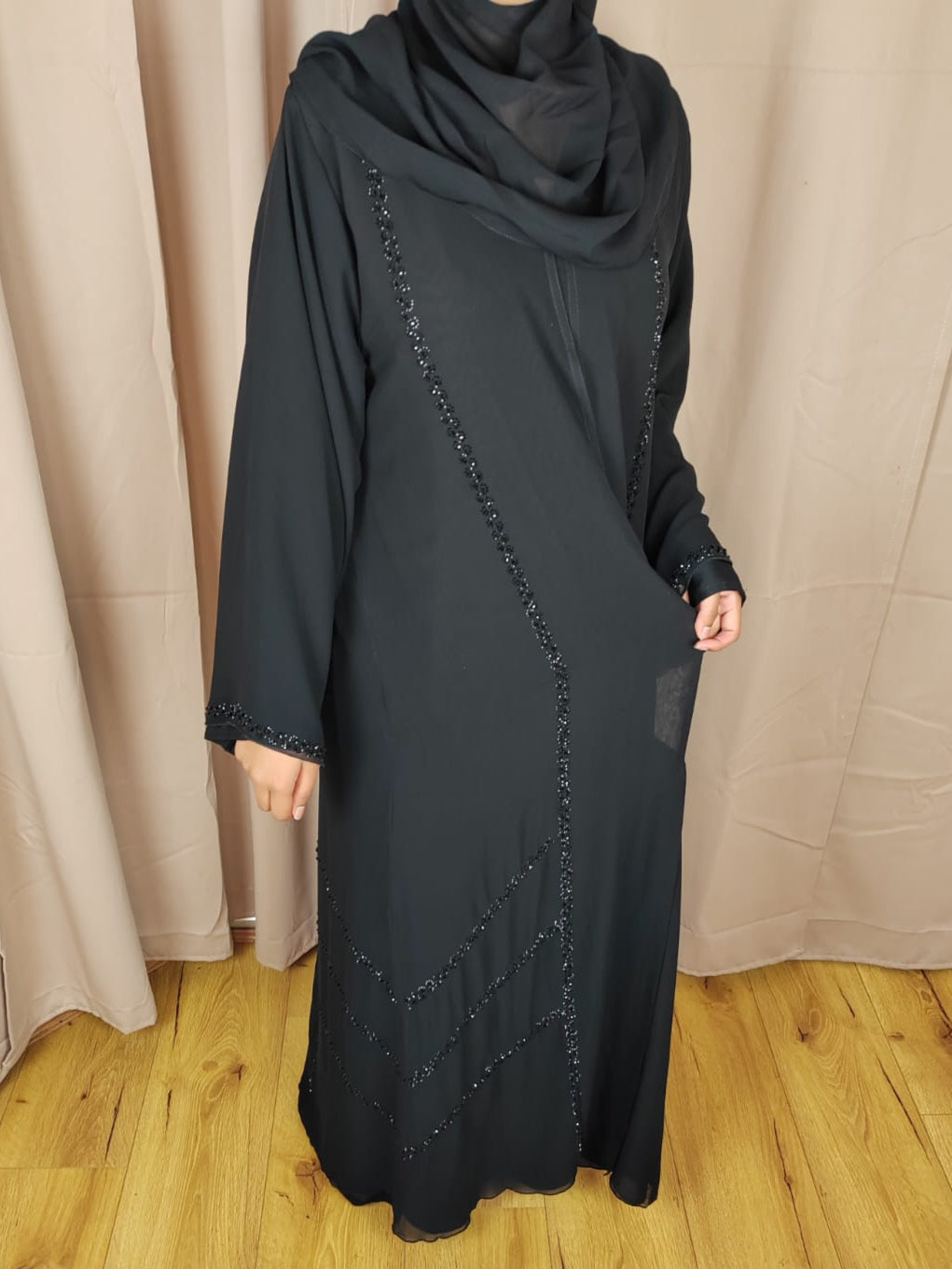 Amina open abaya