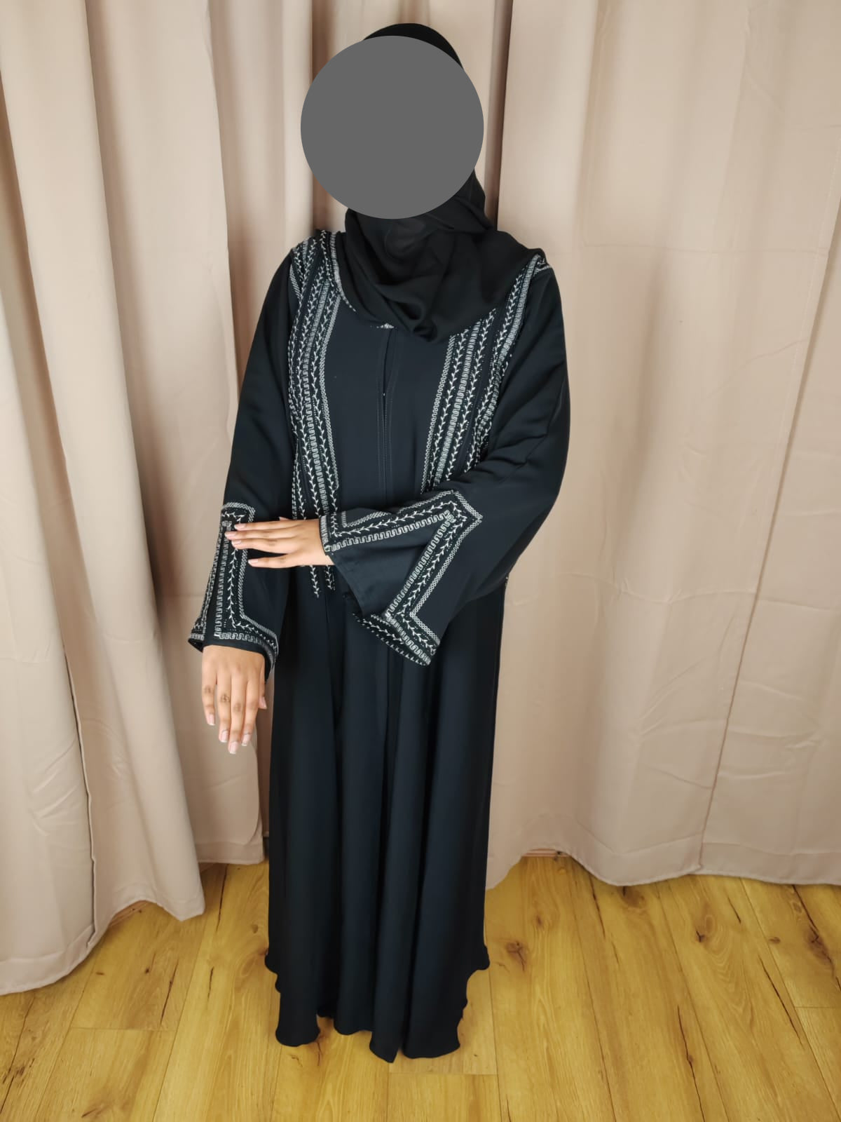 Hibo open abaya