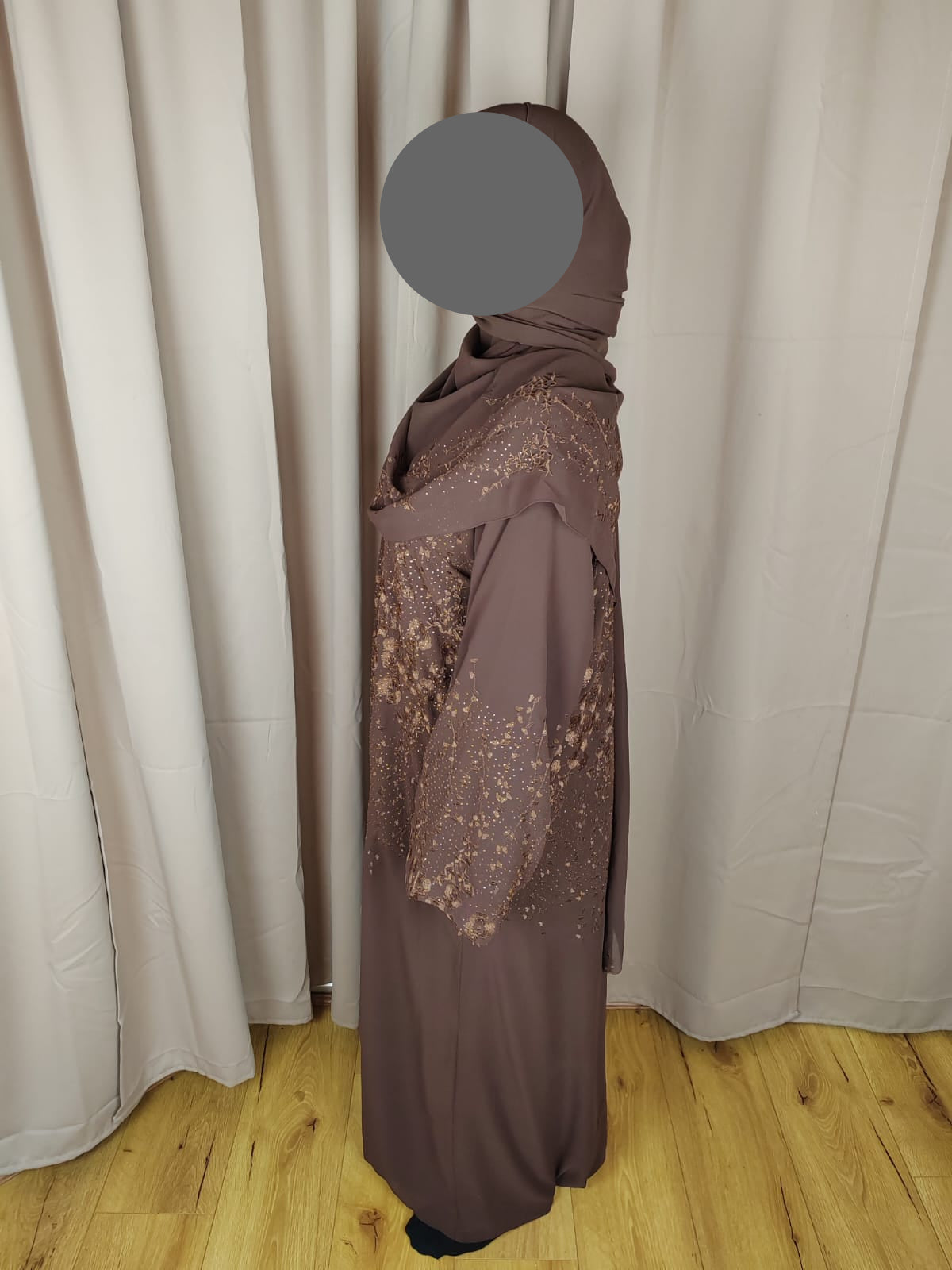Hanaan Abaya