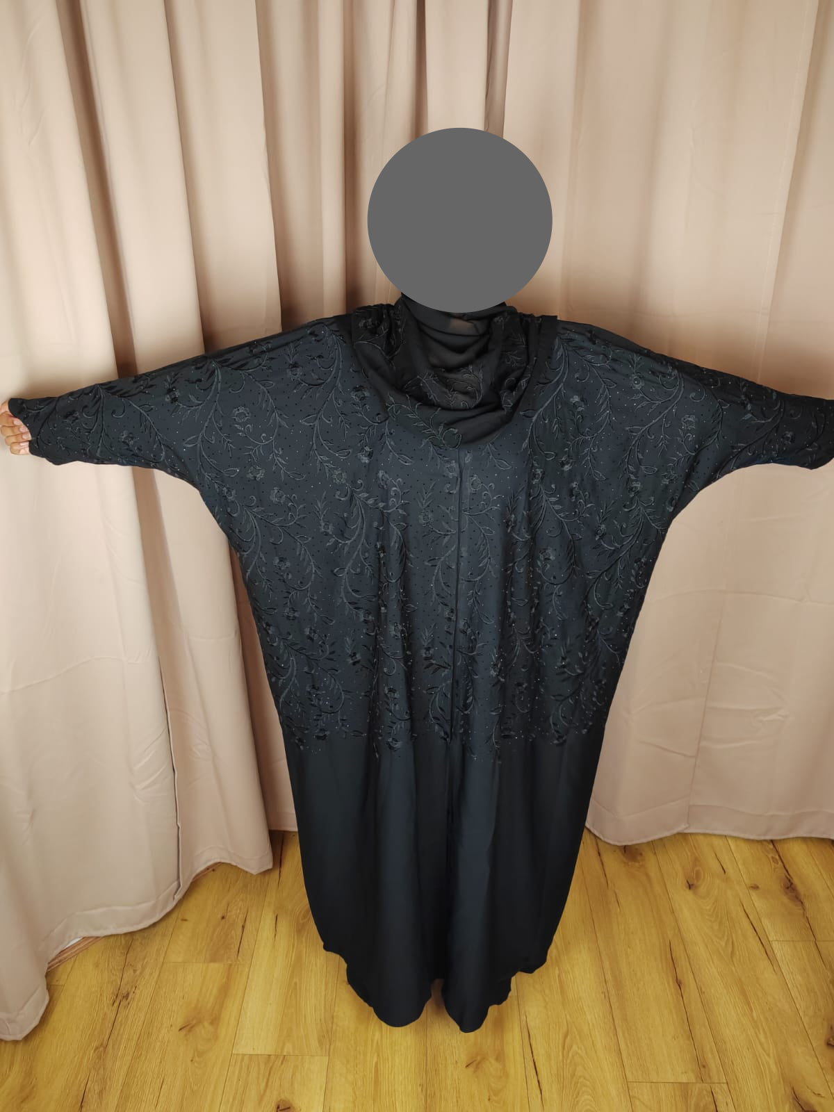Ayaan Batwing open abaya