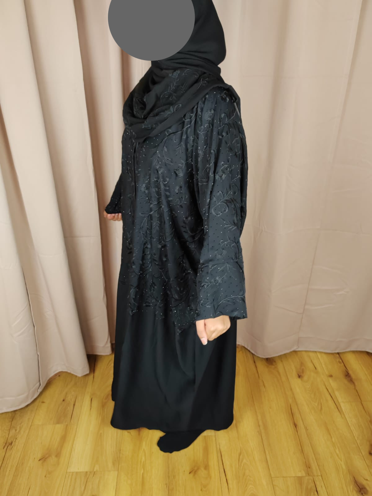 Ayaan Batwing open abaya