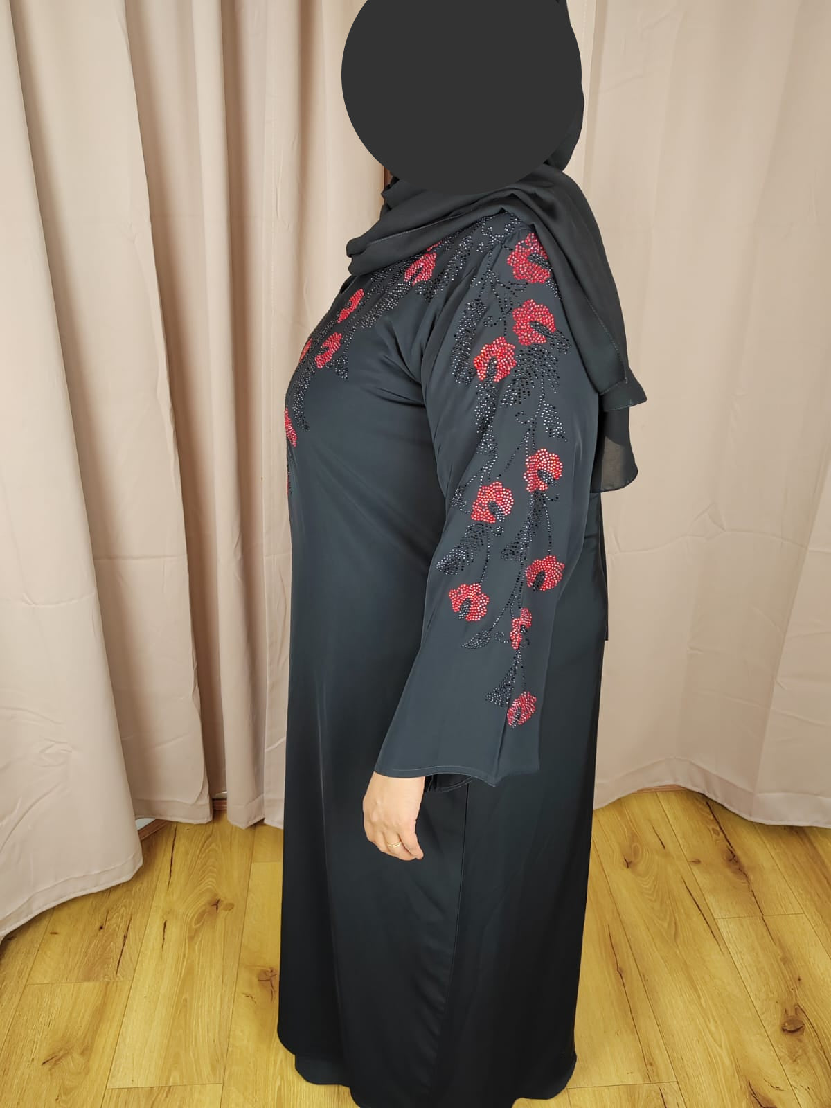 Salaam abaya
