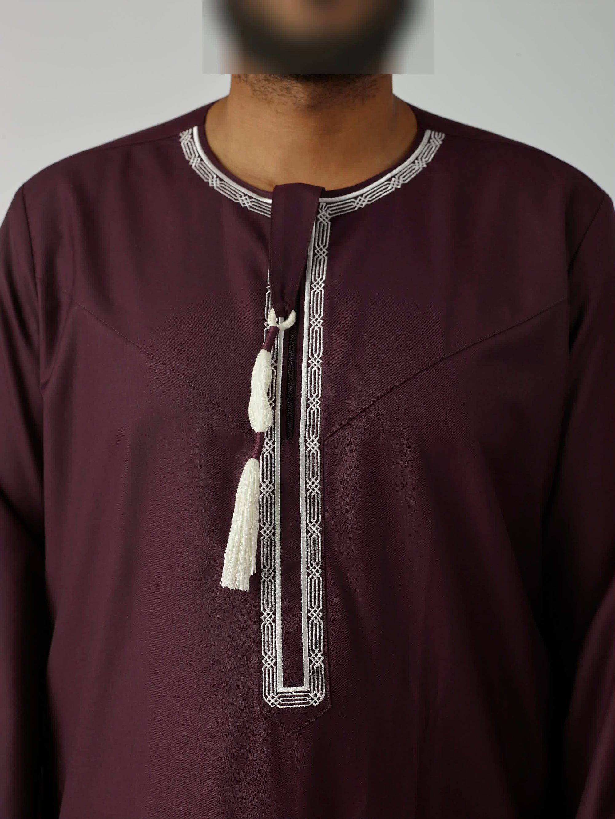 Embroidered Omani Thobe - Maroon