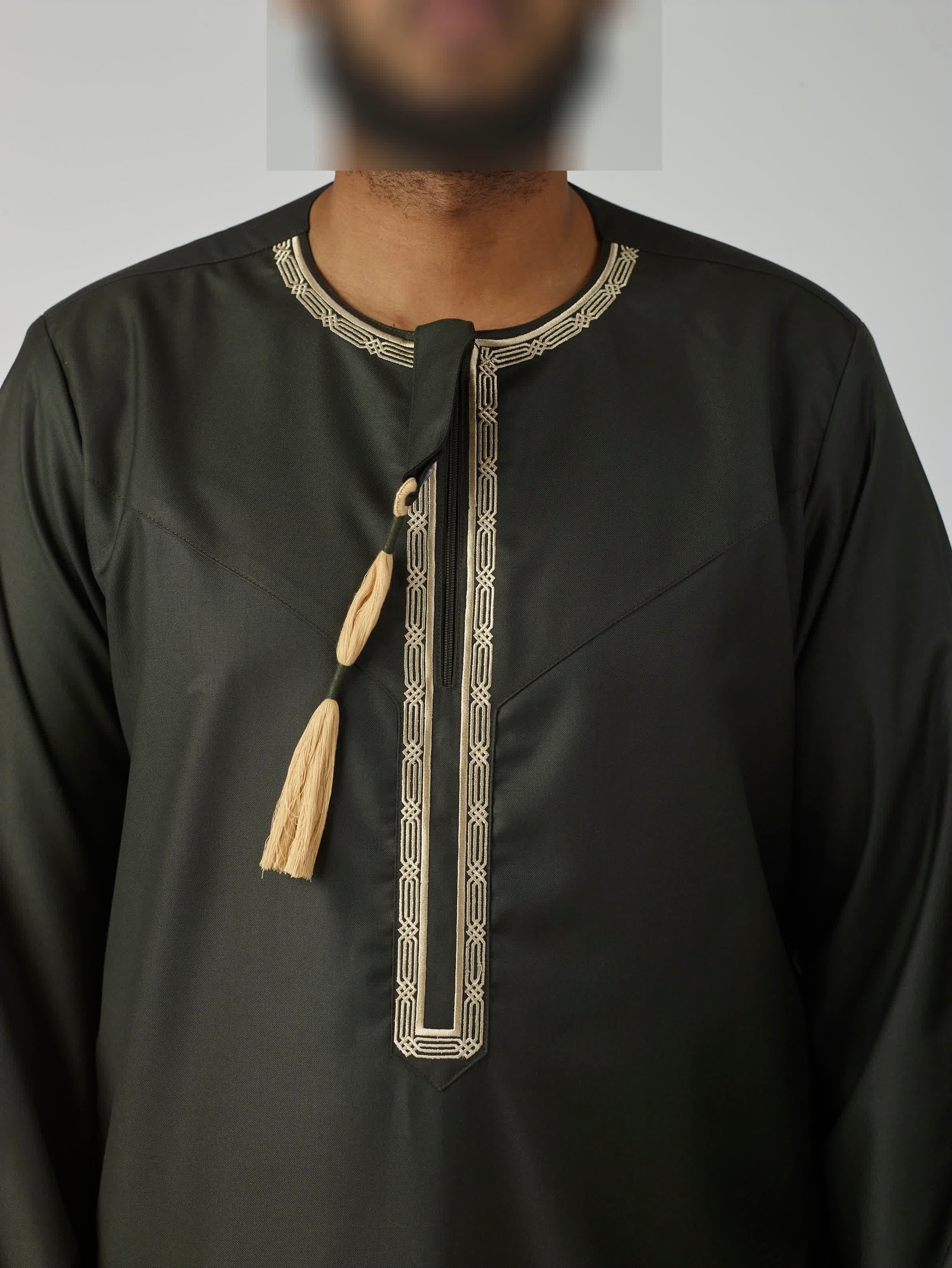 Embroidered Omani Thobe - Green