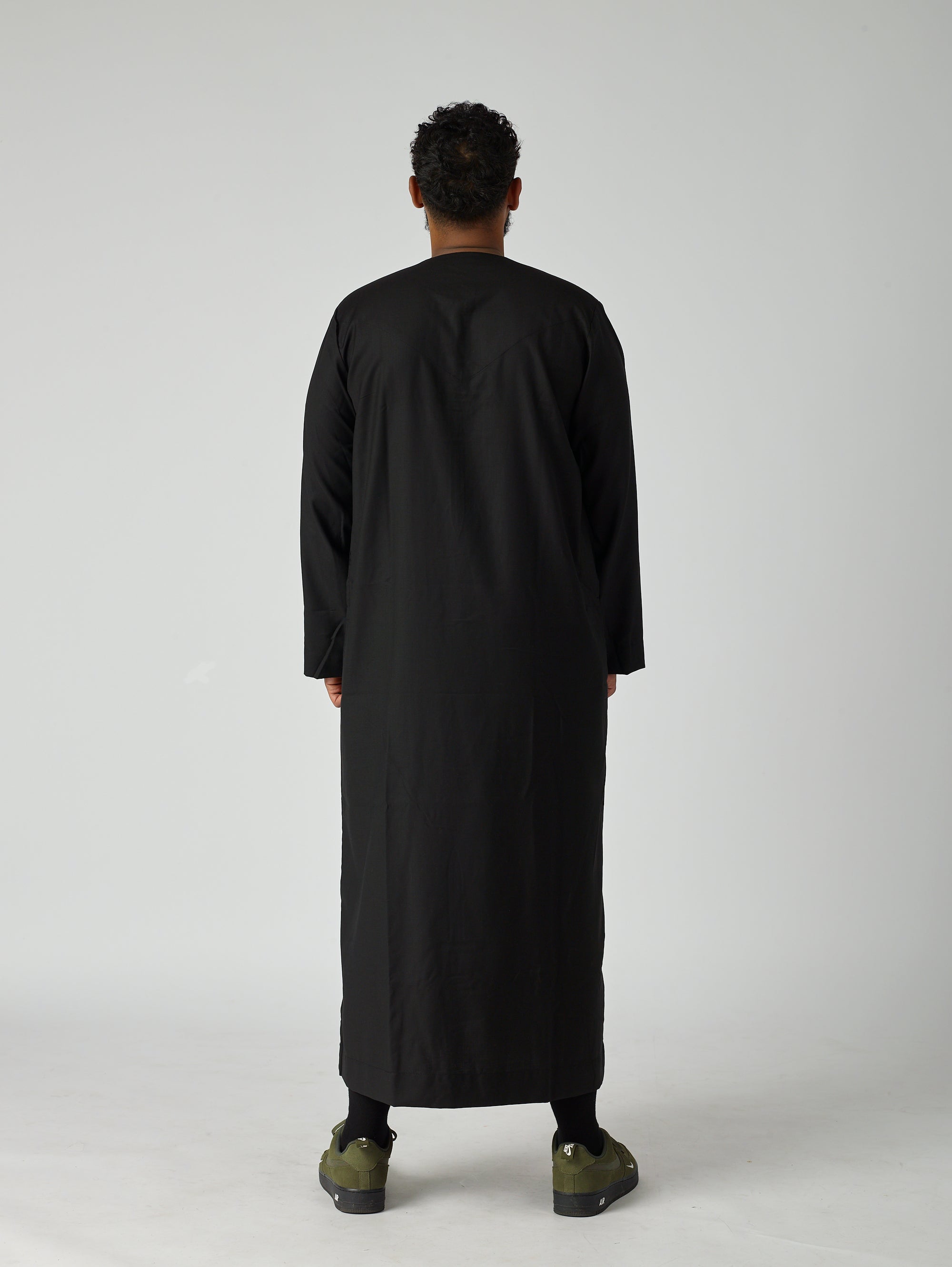 Traditional Emirati Thobe - Black
