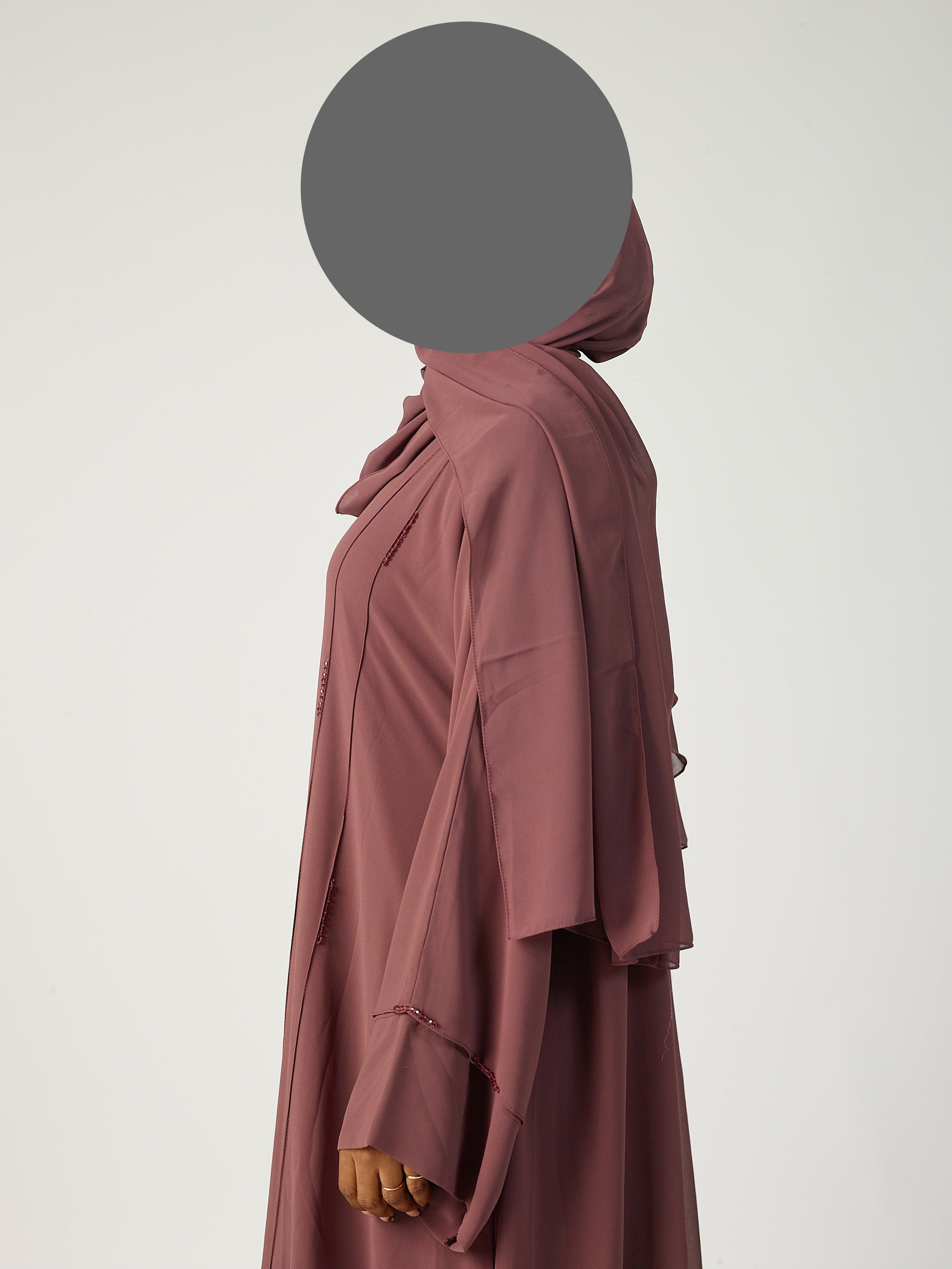 Maira abaya