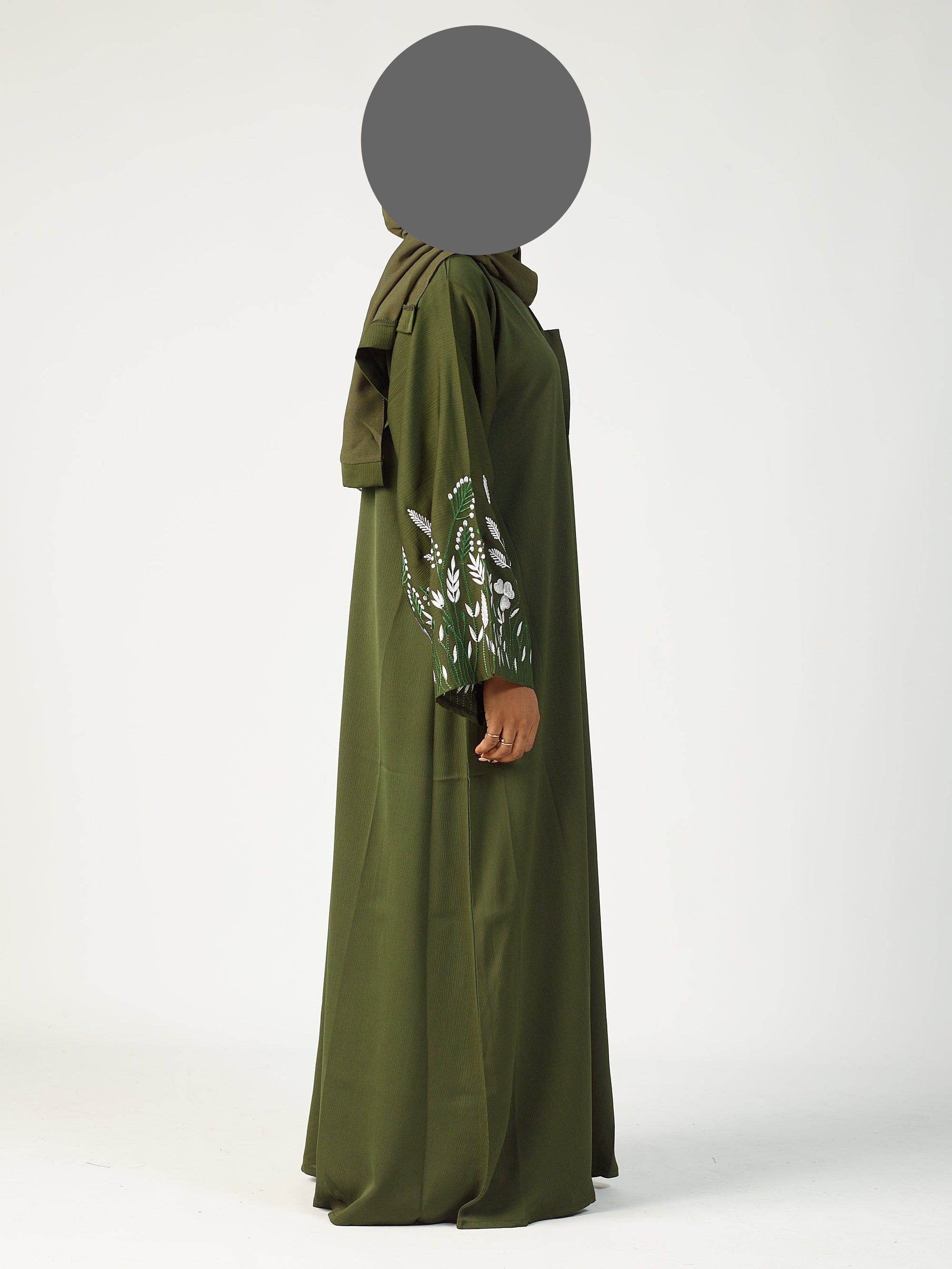 Maira abaya