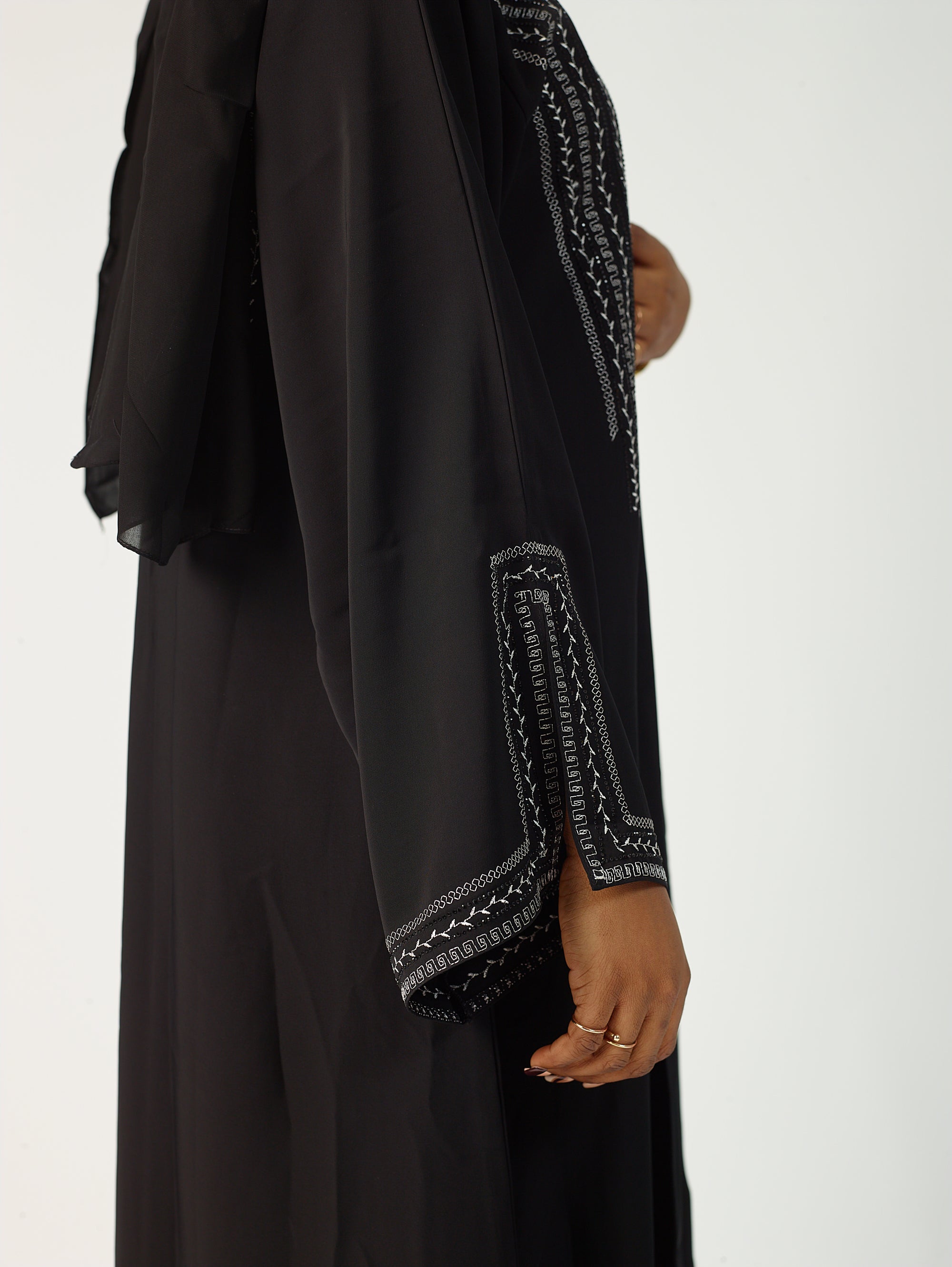 Hibo open abaya