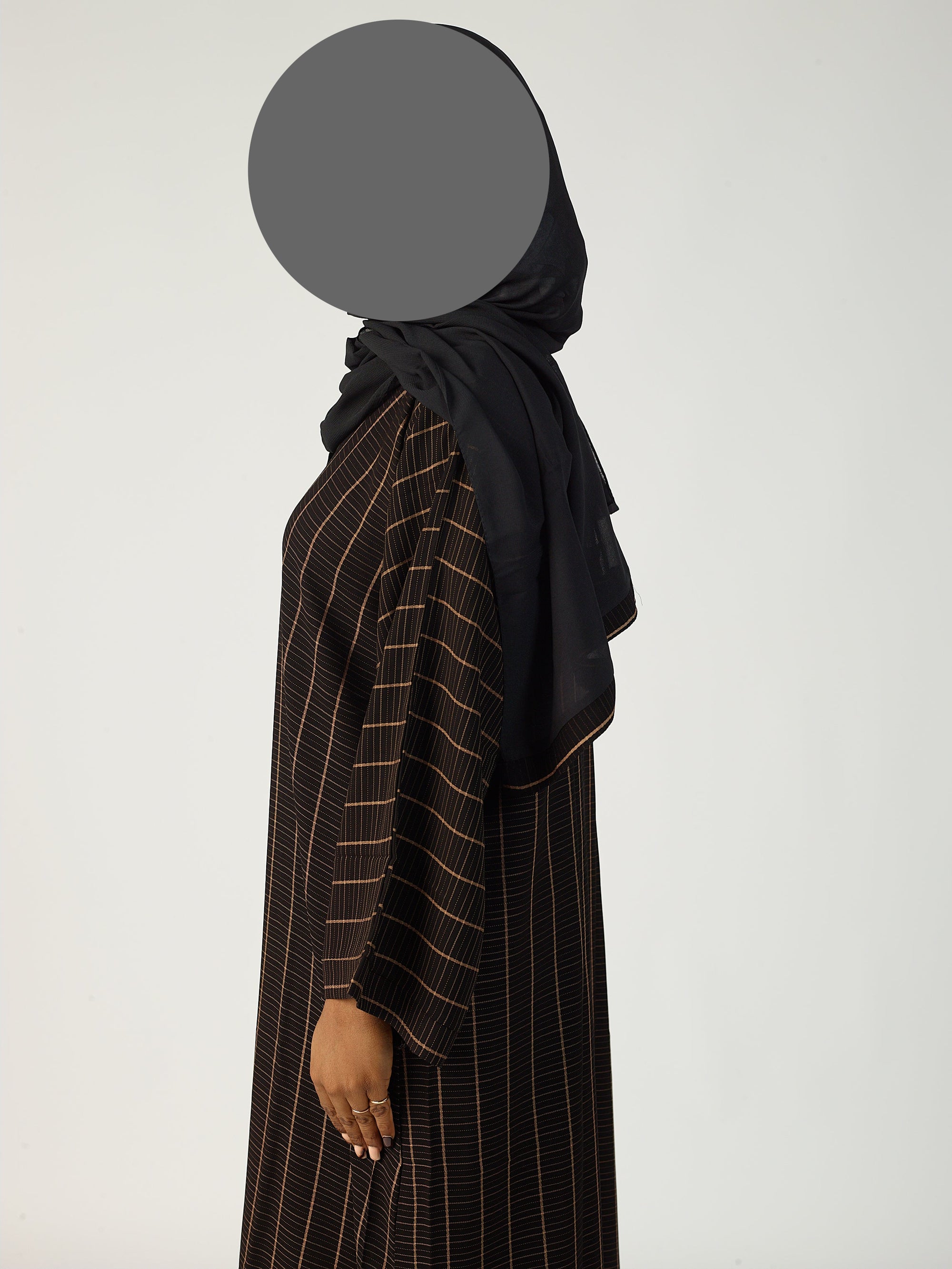 Madiha abaya