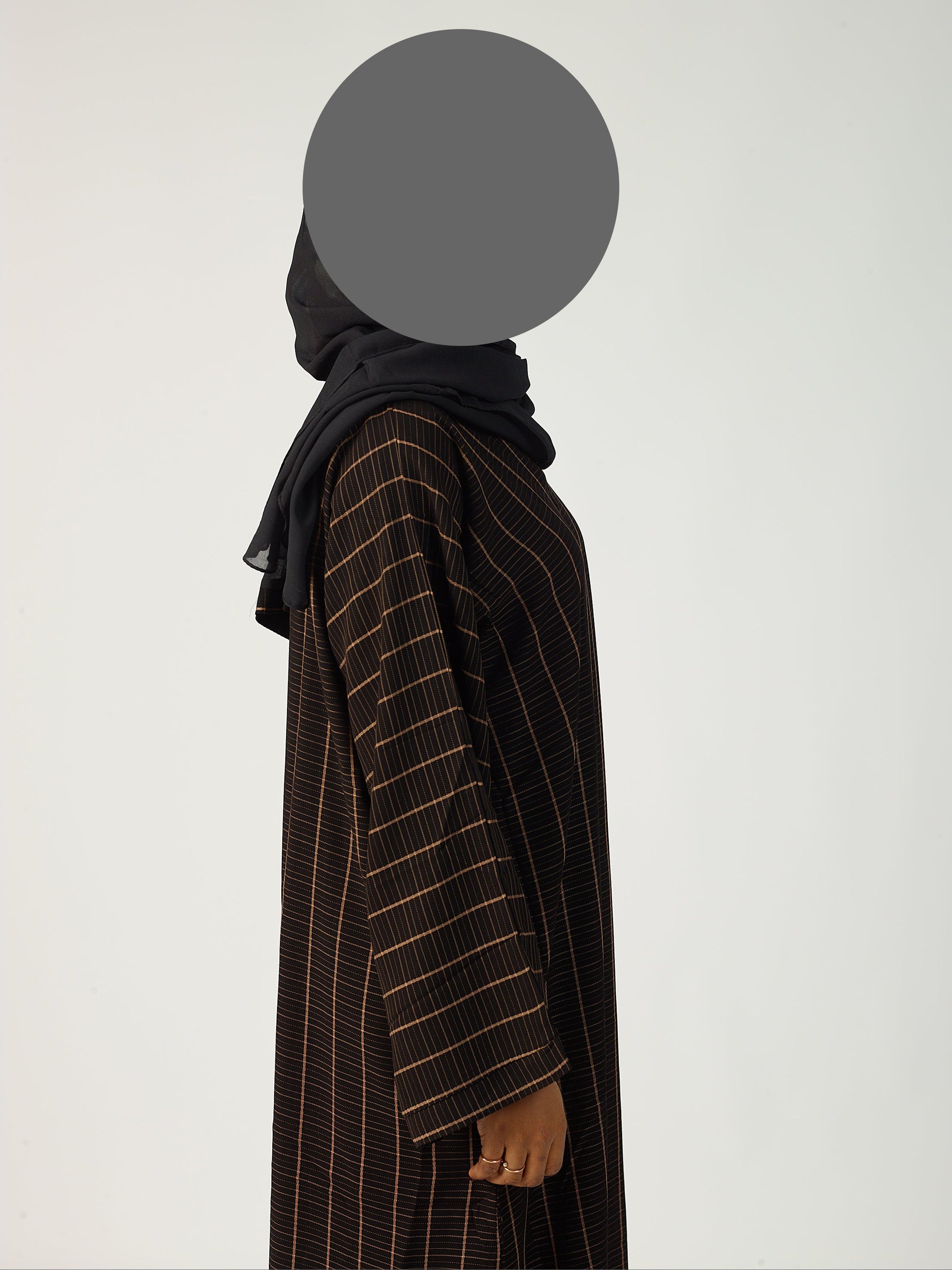 Madiha abaya