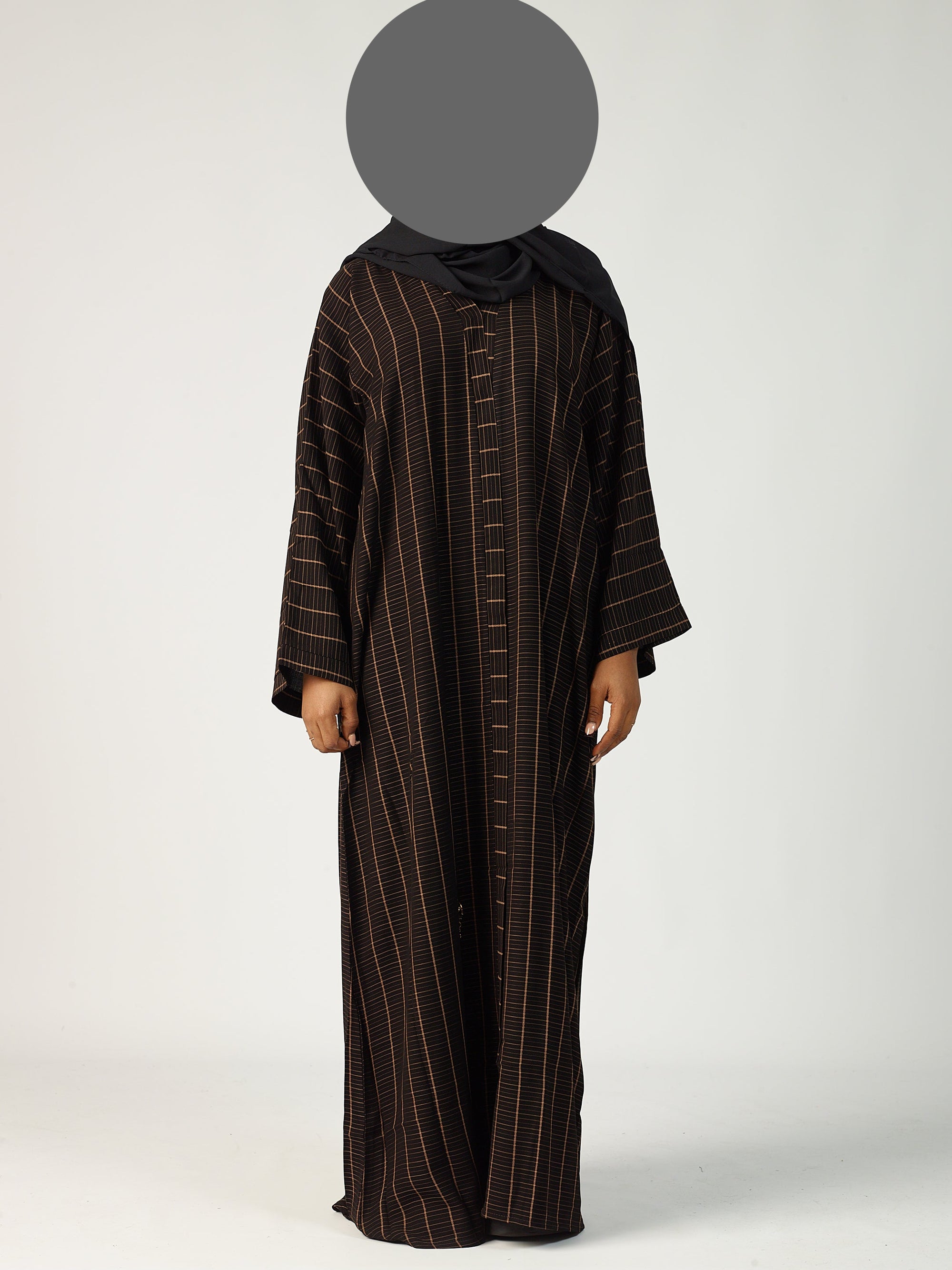 Madiha abaya