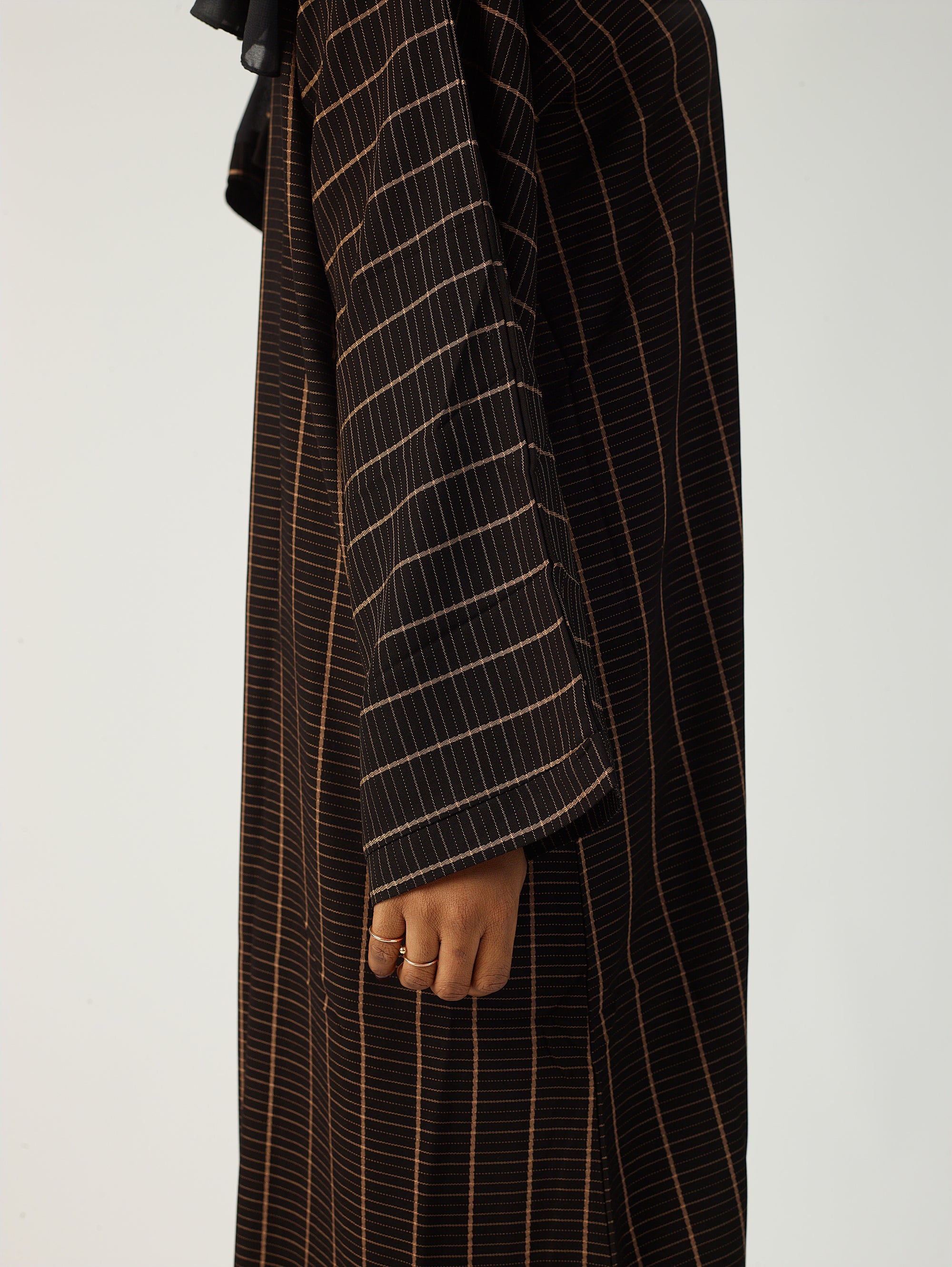 Madiha abaya