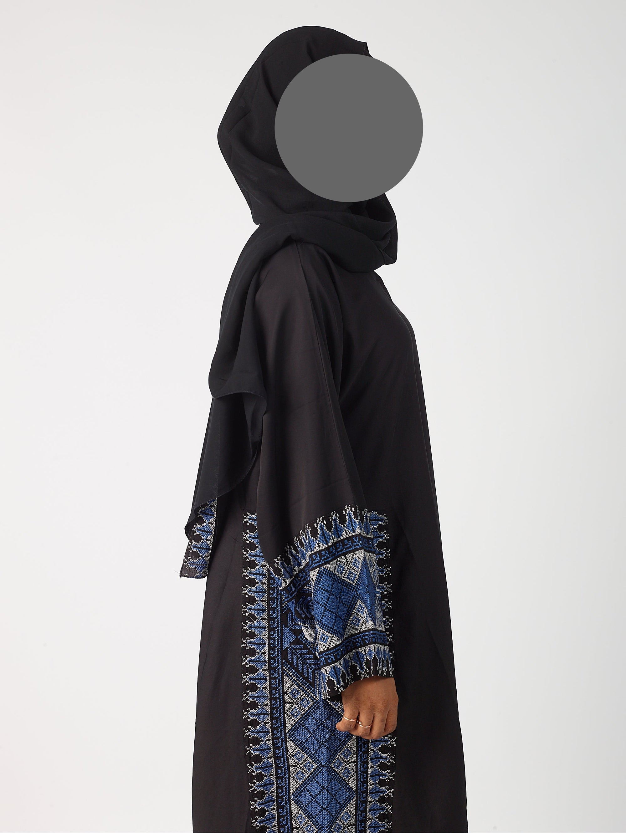 Sihaam open abaya