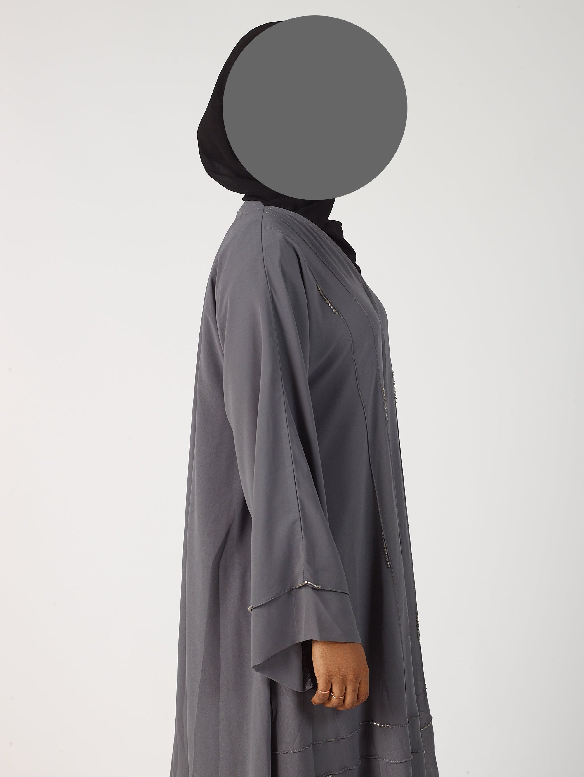 Ibtisaar Abaya