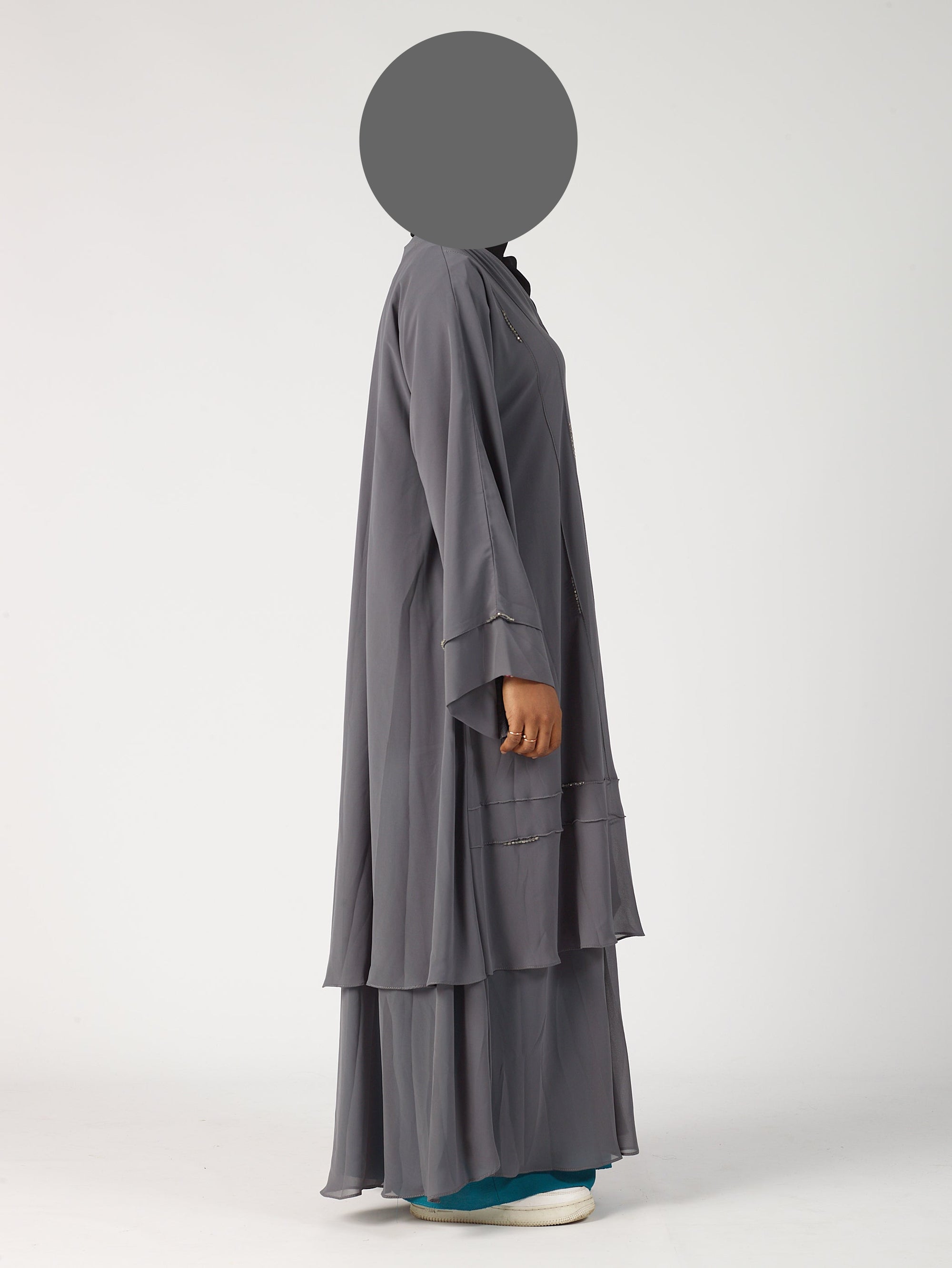Ibtisaar Abaya