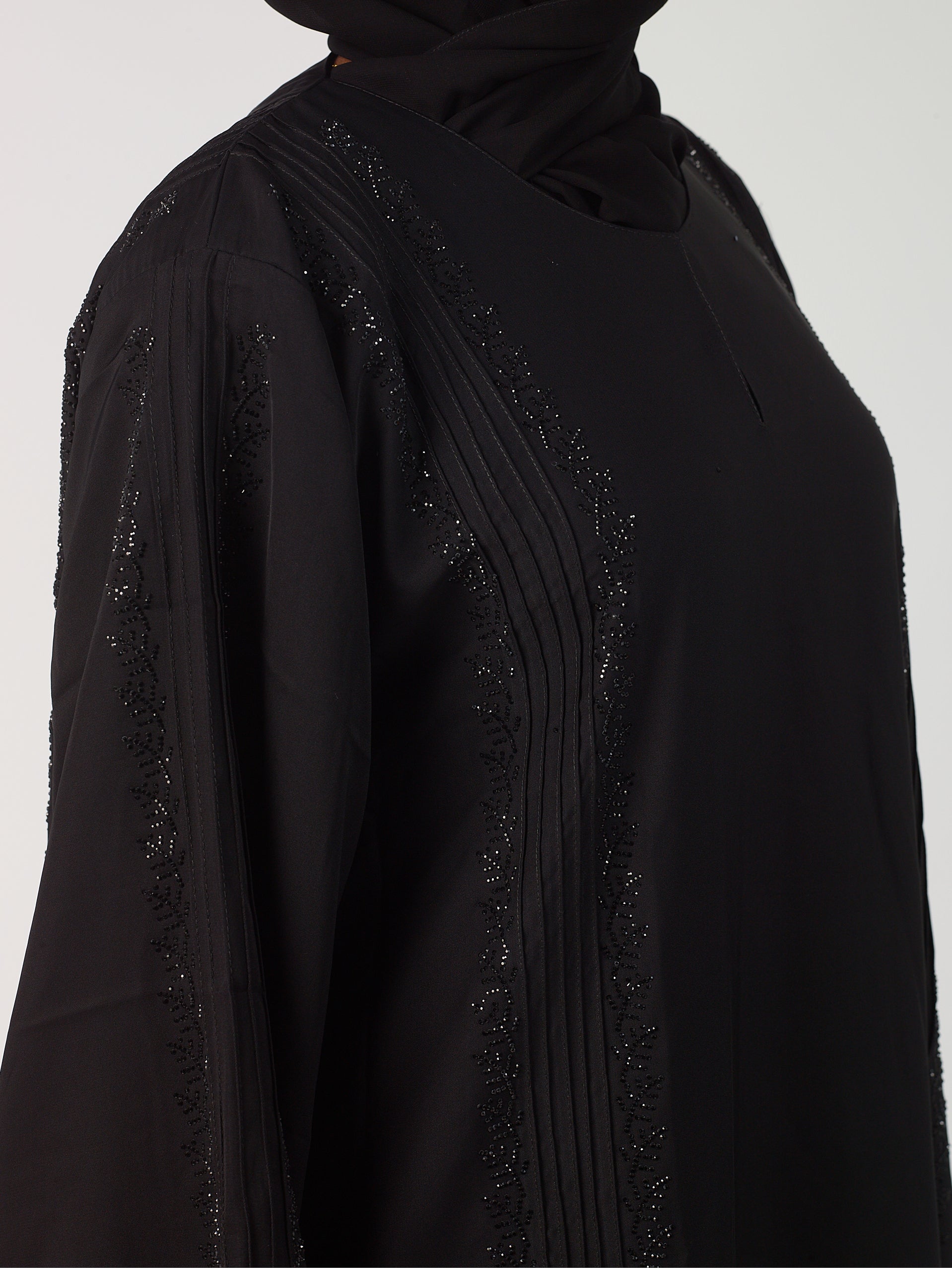 Rose closed abaya