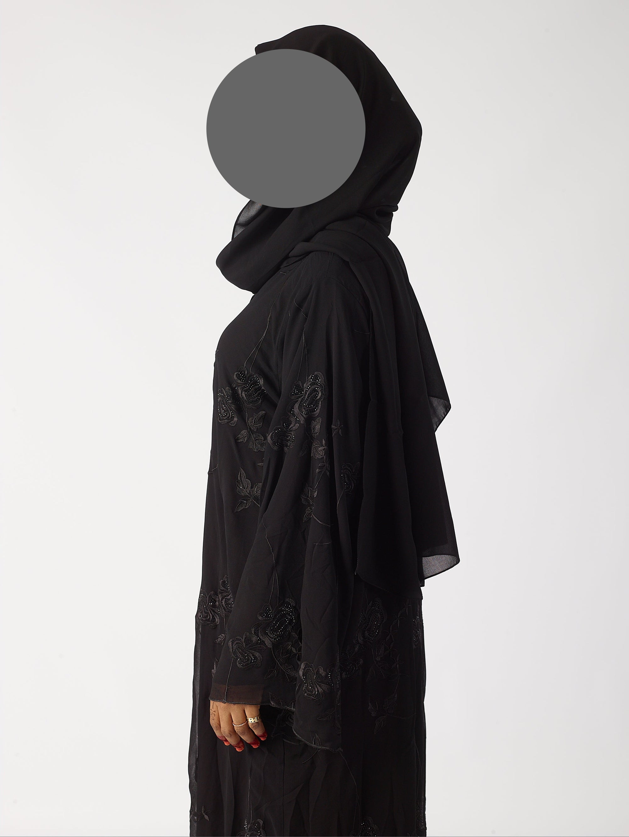 Ramla open abaya