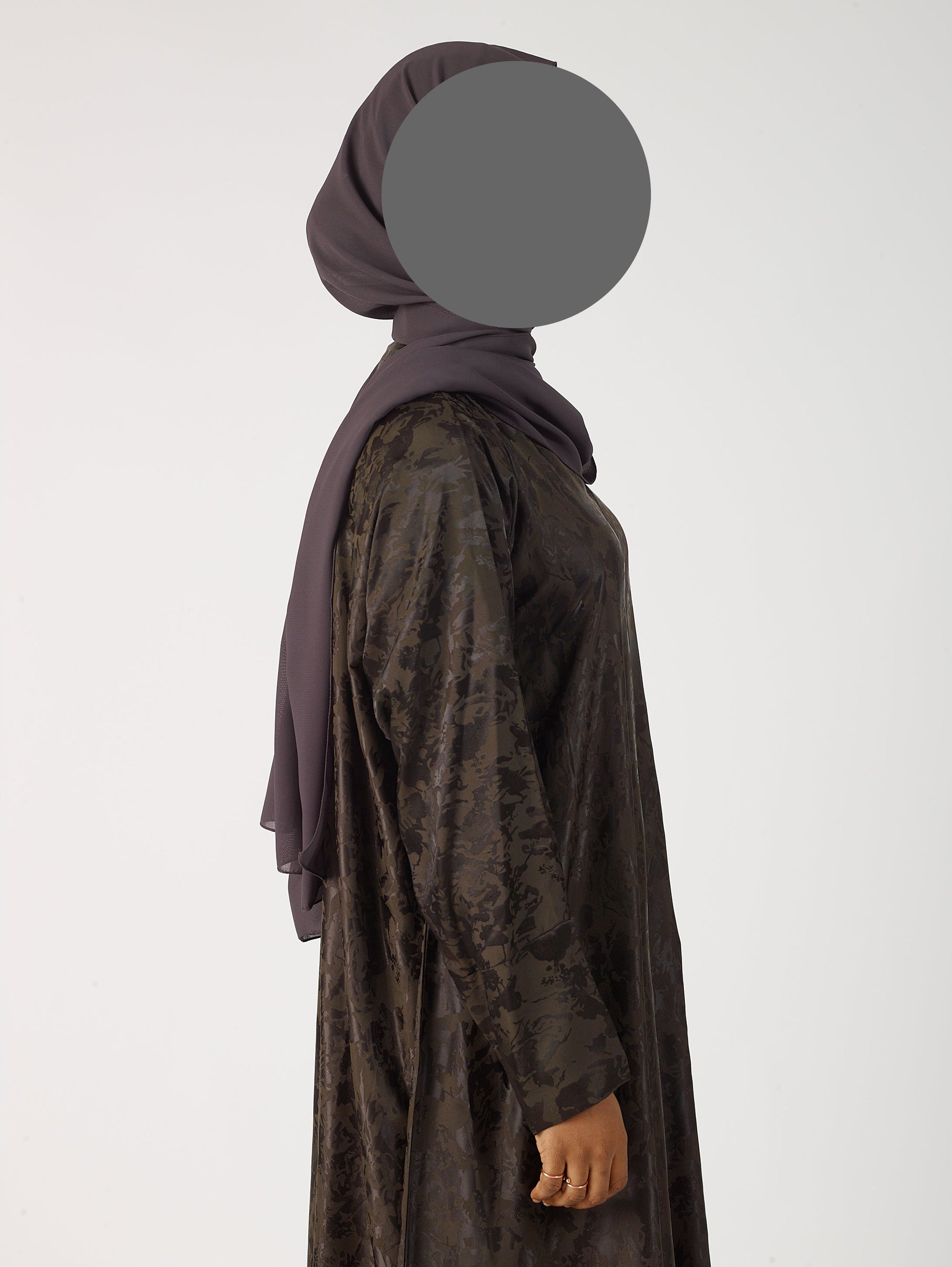 Nura open abaya