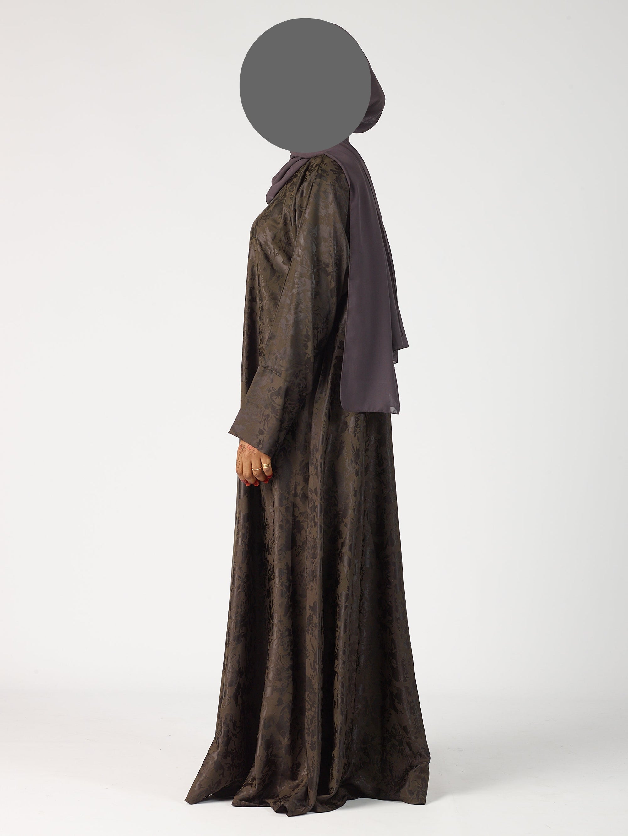 Nura open abaya