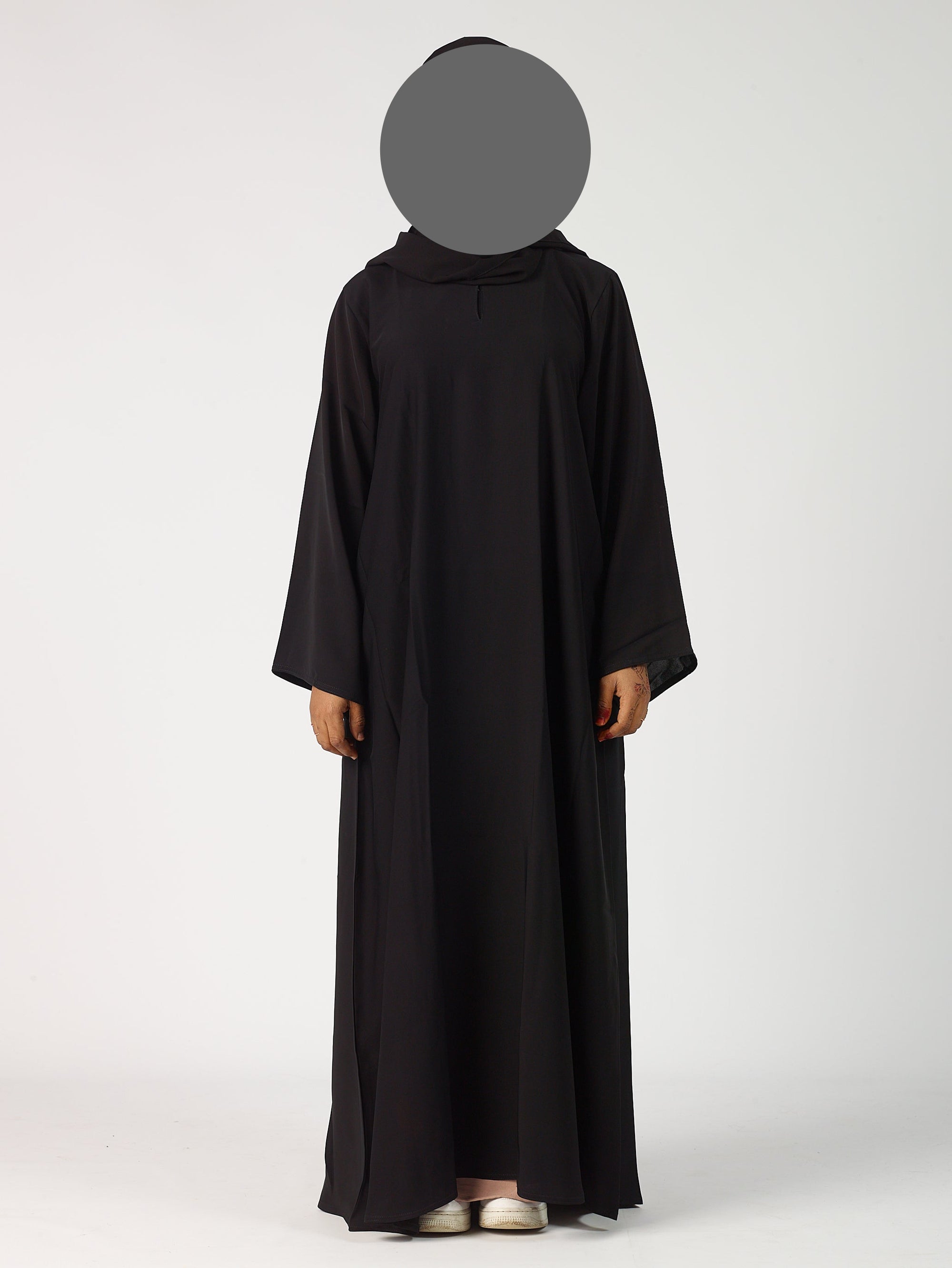 Premium plain black closed abaya - Wide sleeve