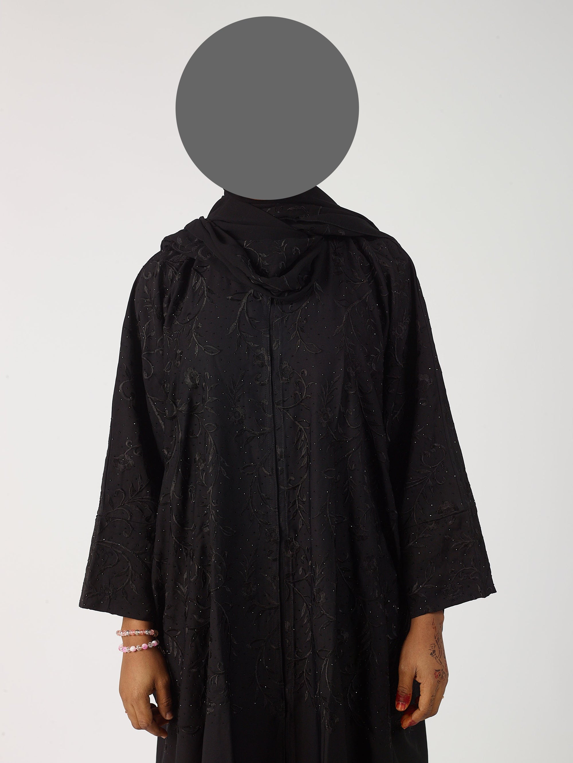 Ayaan open abaya