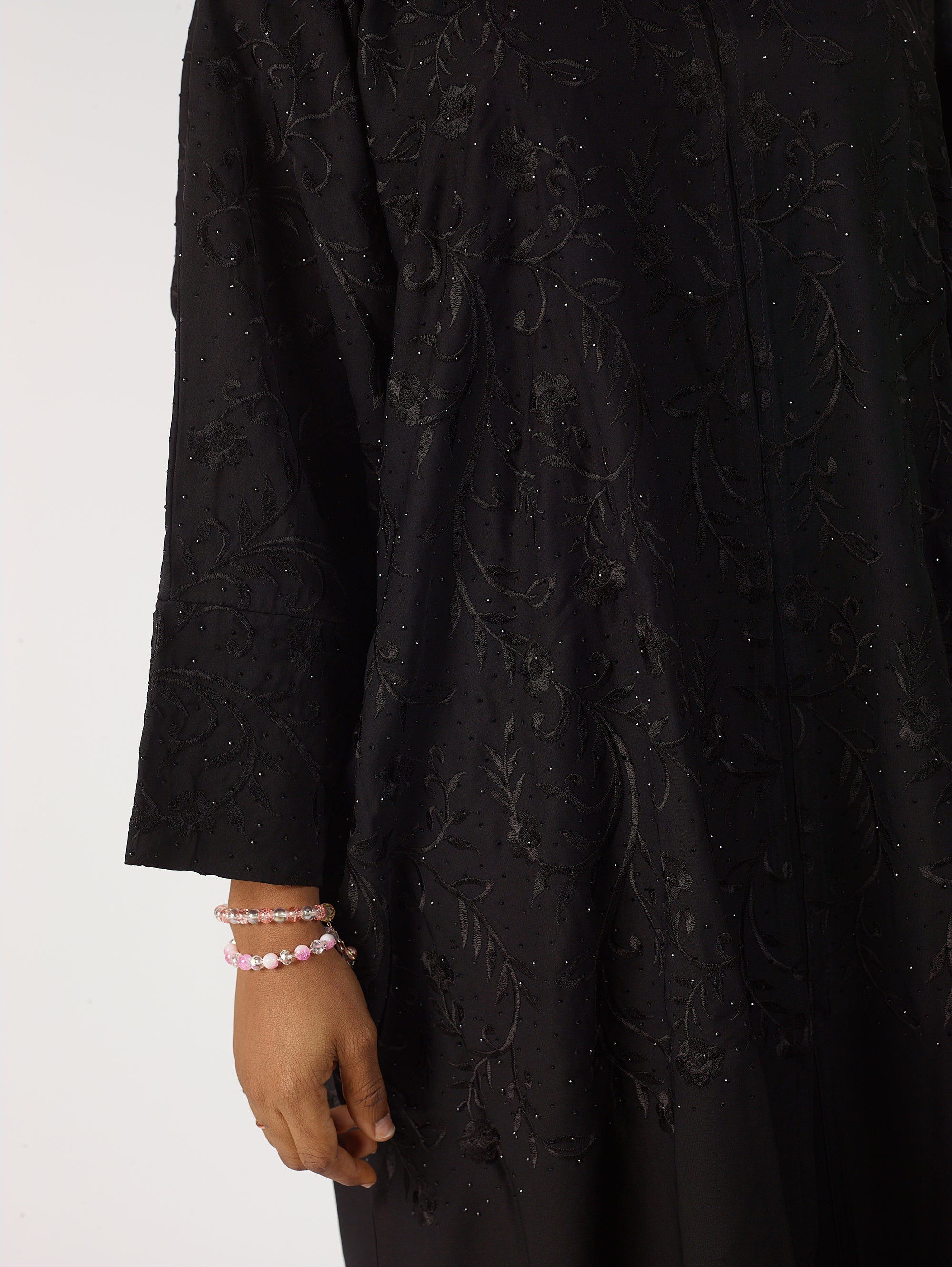 Ayaan open abaya