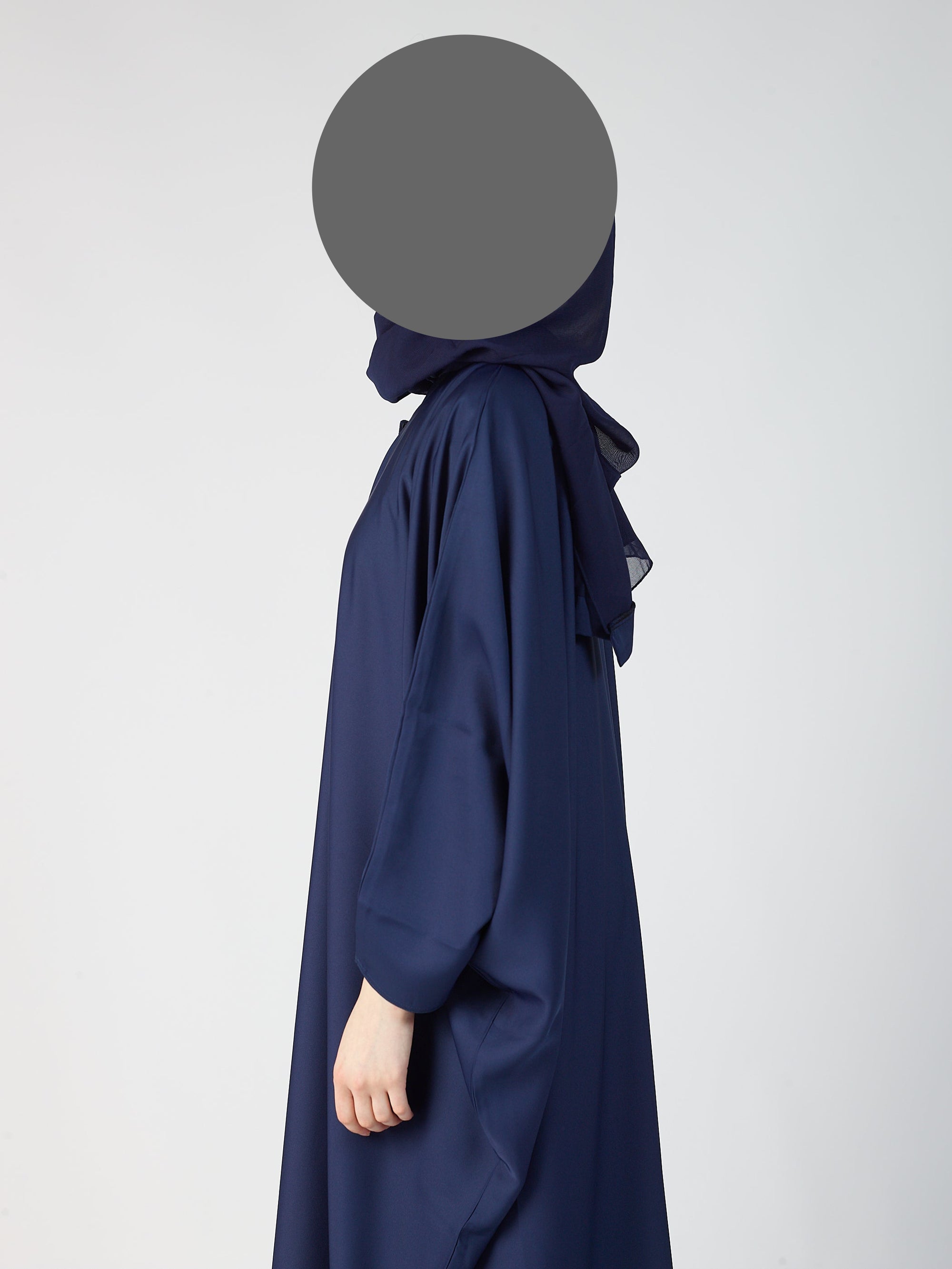 Batwing Closed abaya - Wide sleeve
