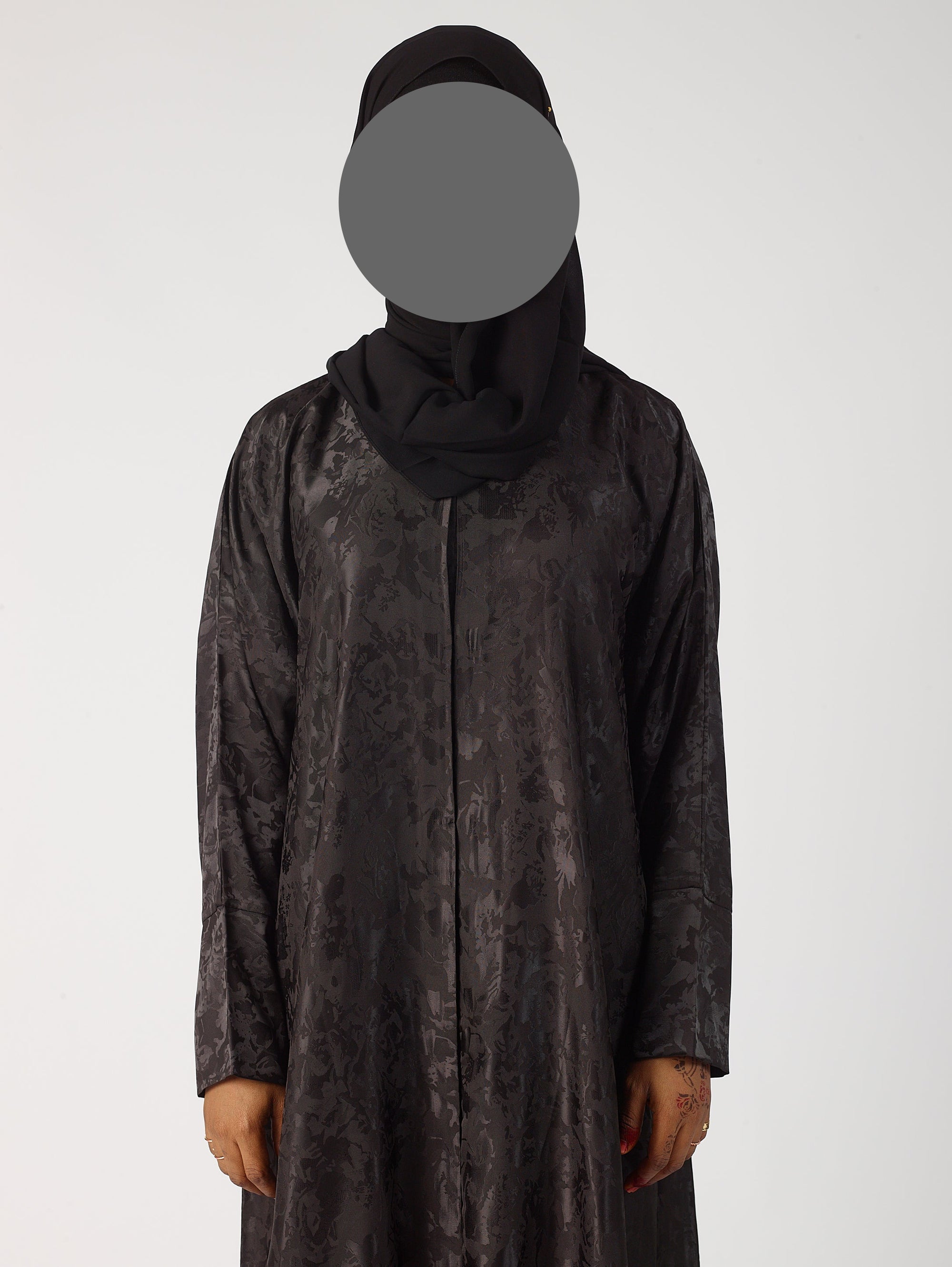 Yalina open abaya