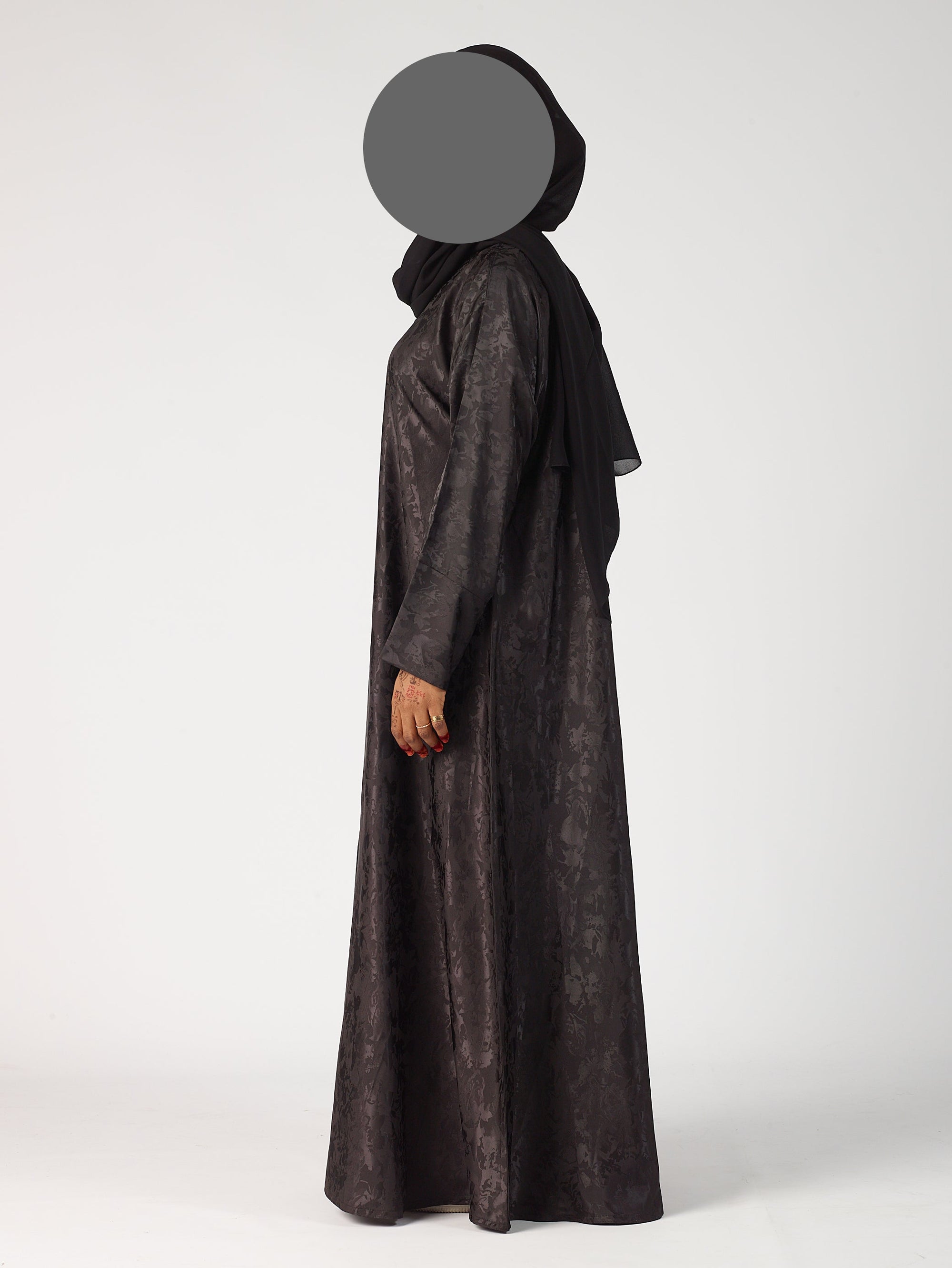 Yalina open abaya