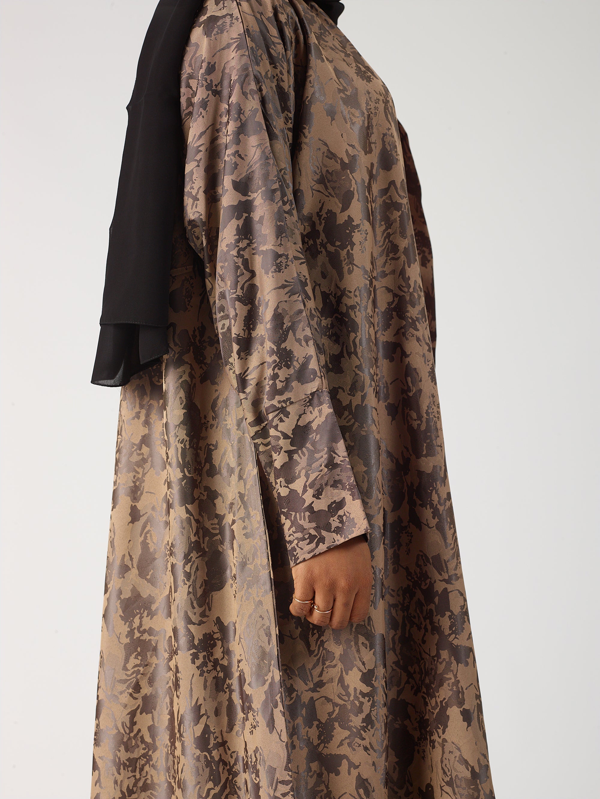 Halima abaya