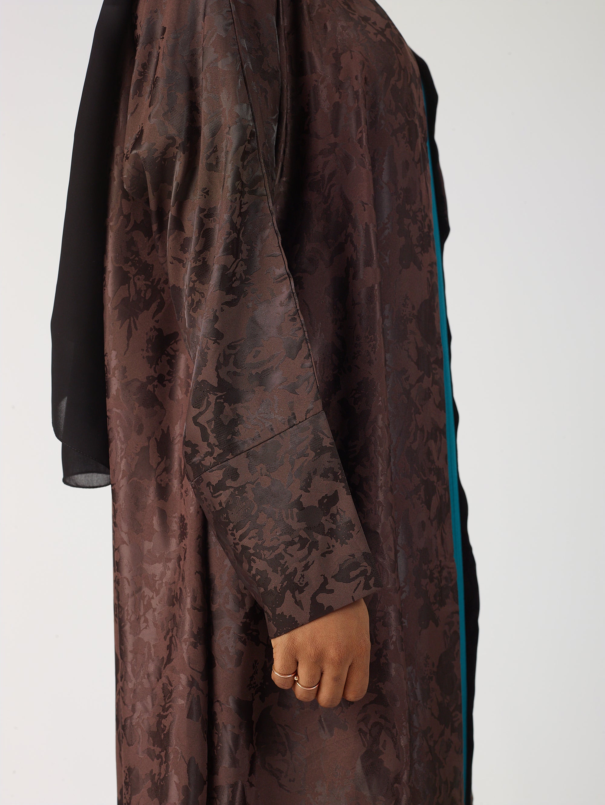 Bilquis Abaya