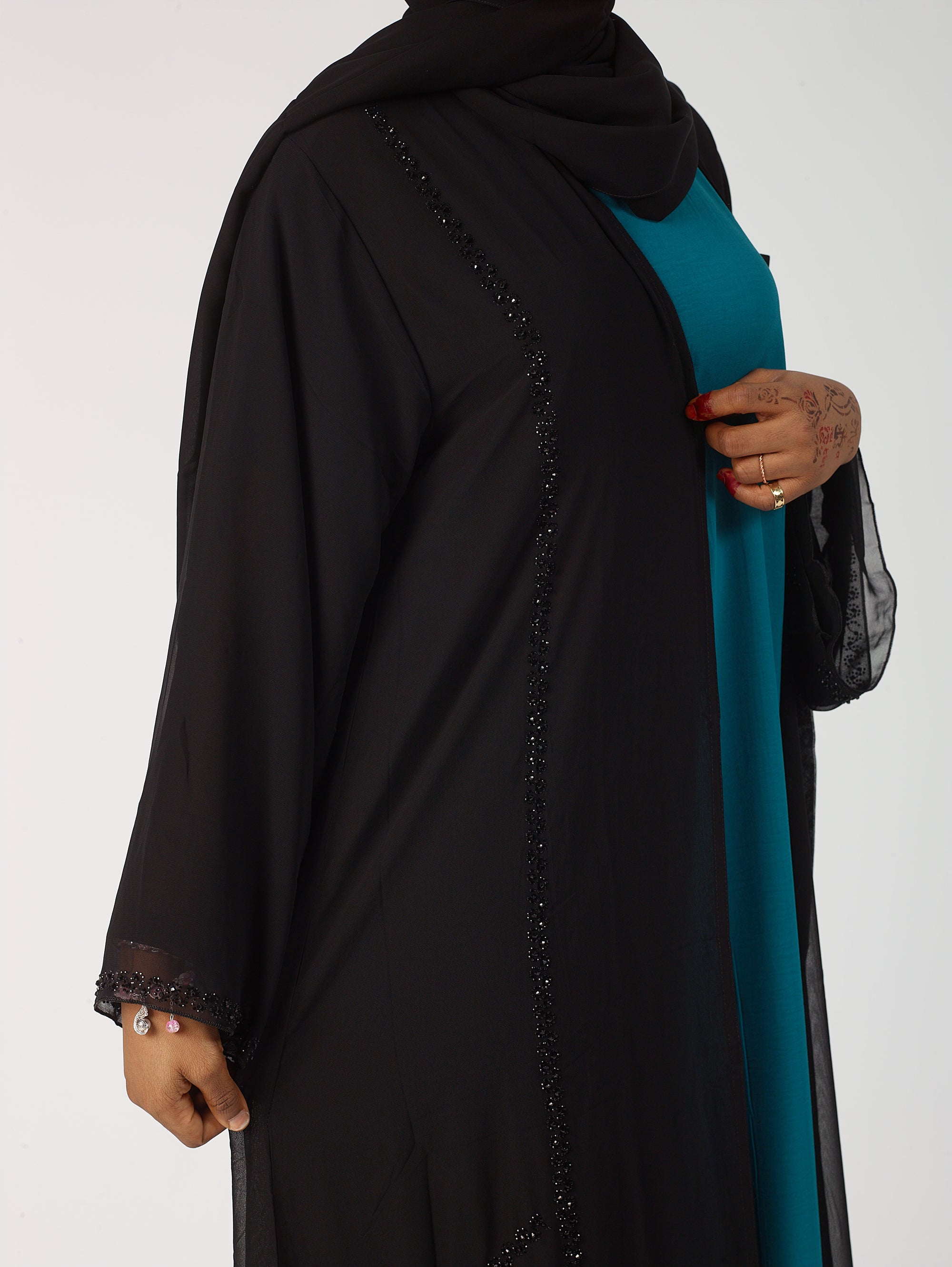 Amina open abaya