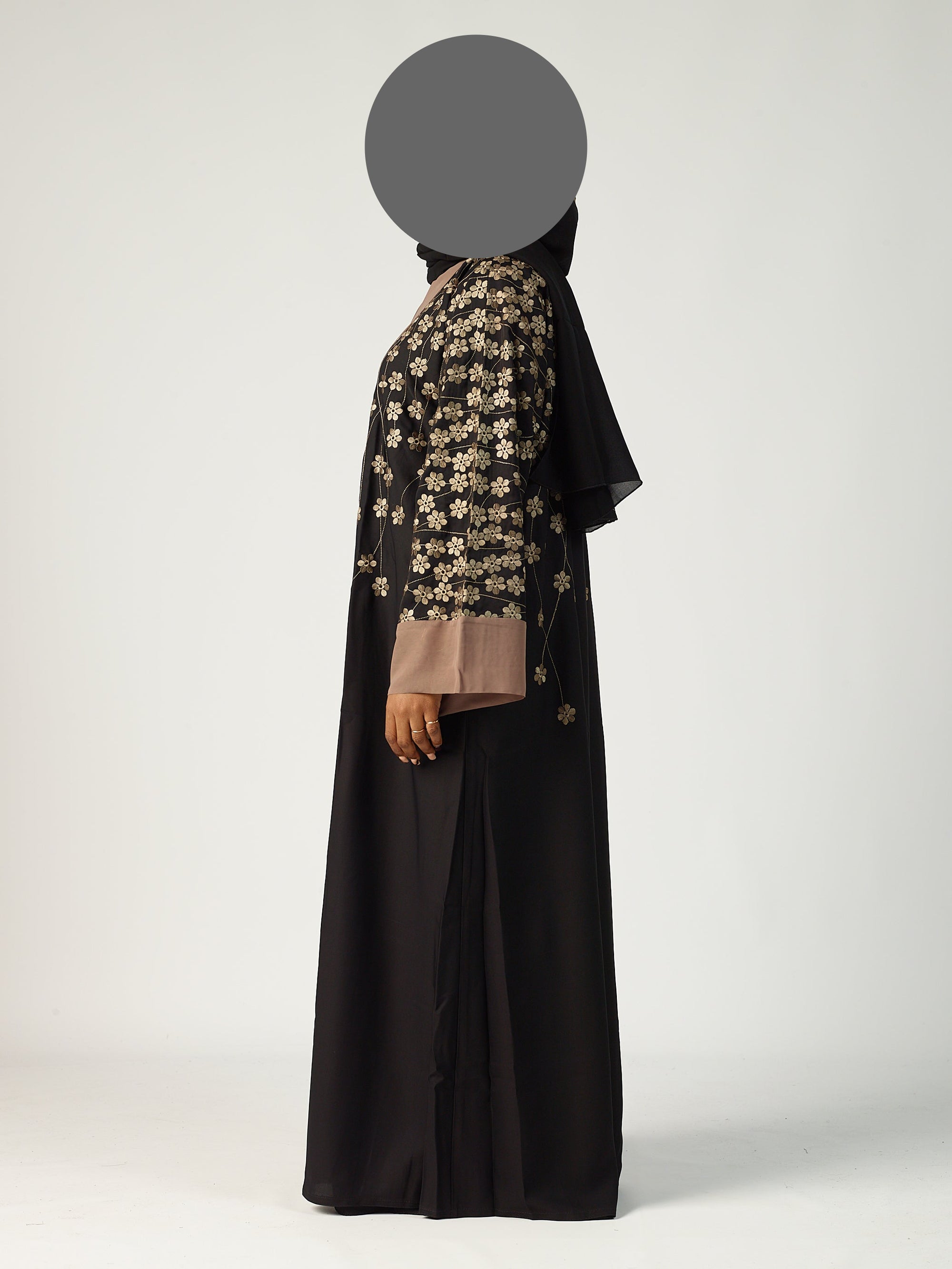 Masooma abaya