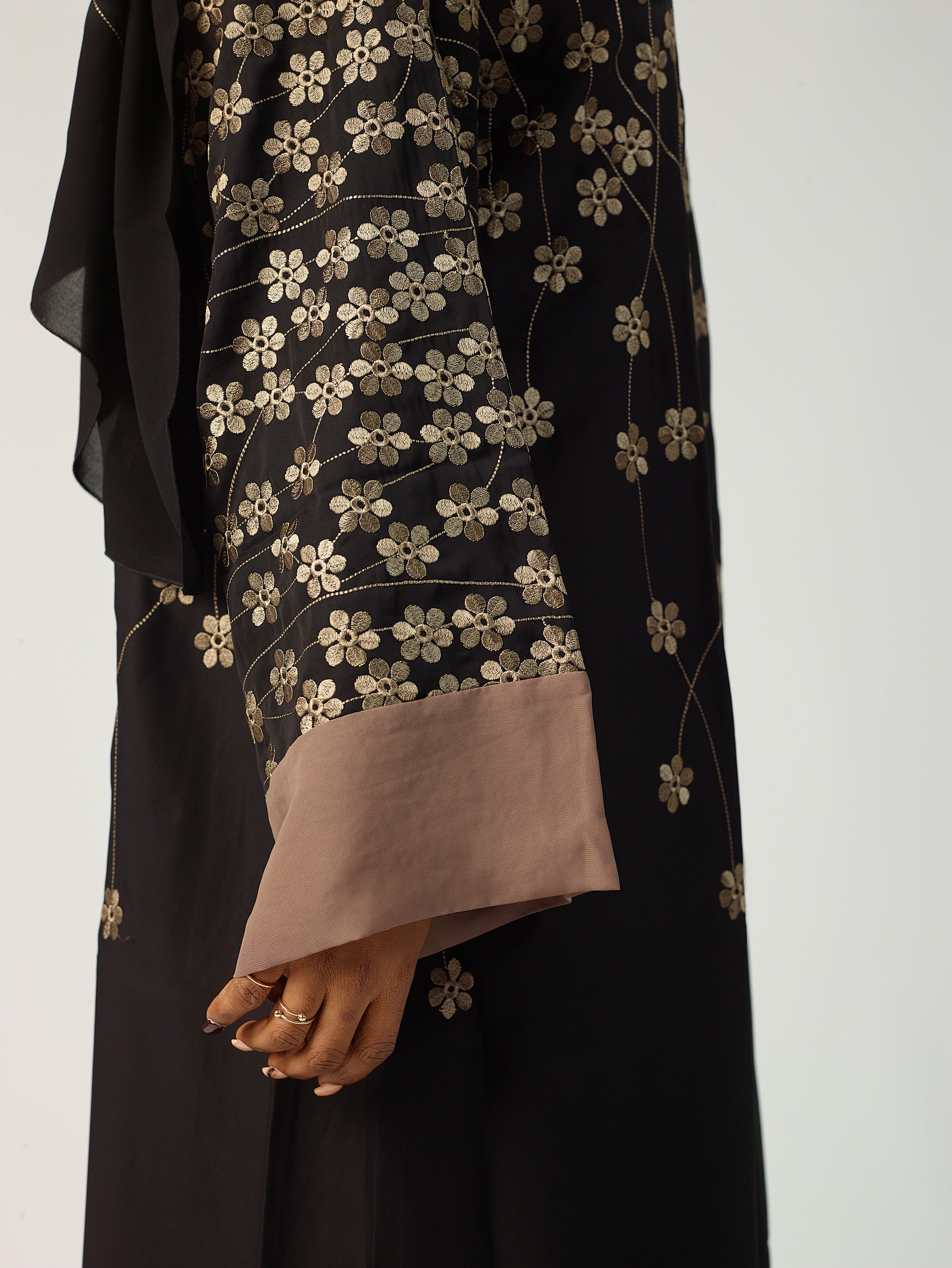 Masooma abaya