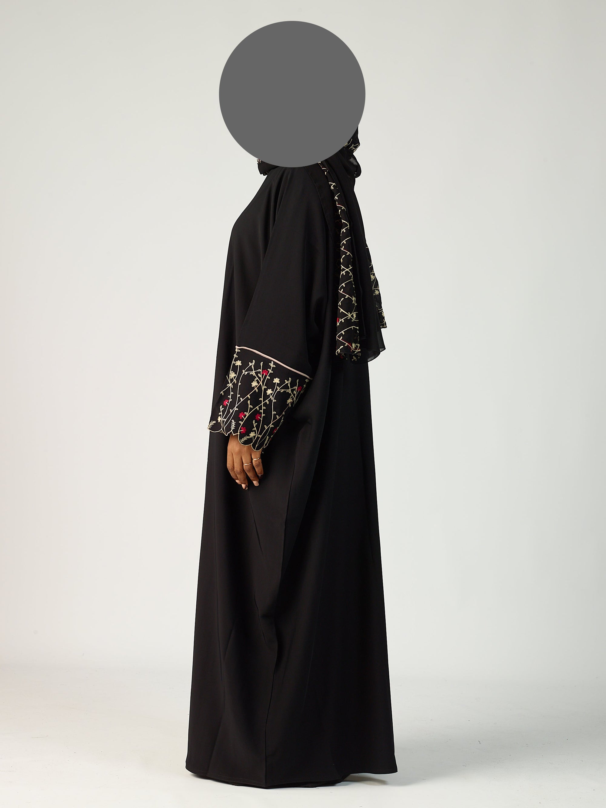 Hafsa open abaya