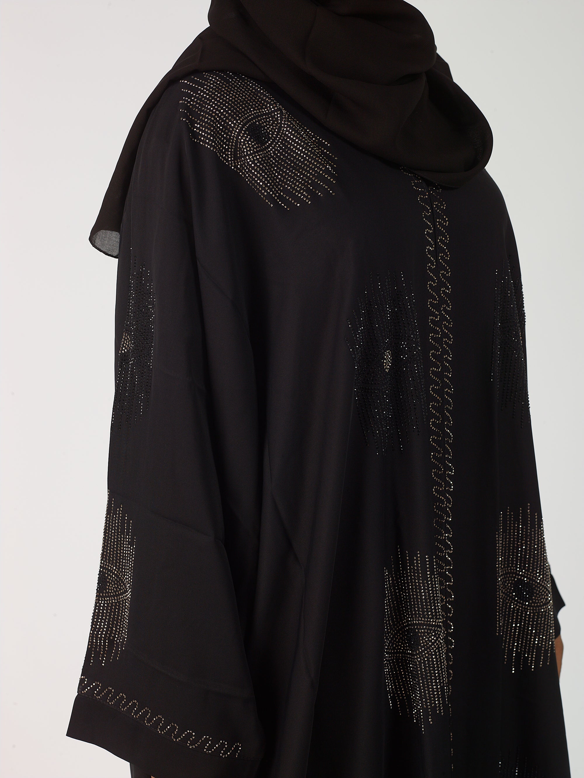 Inaya open abaya