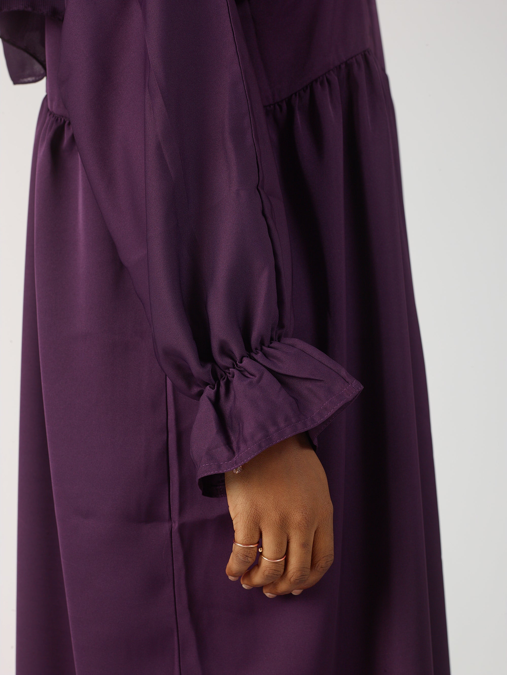 Frill sleeve abaya