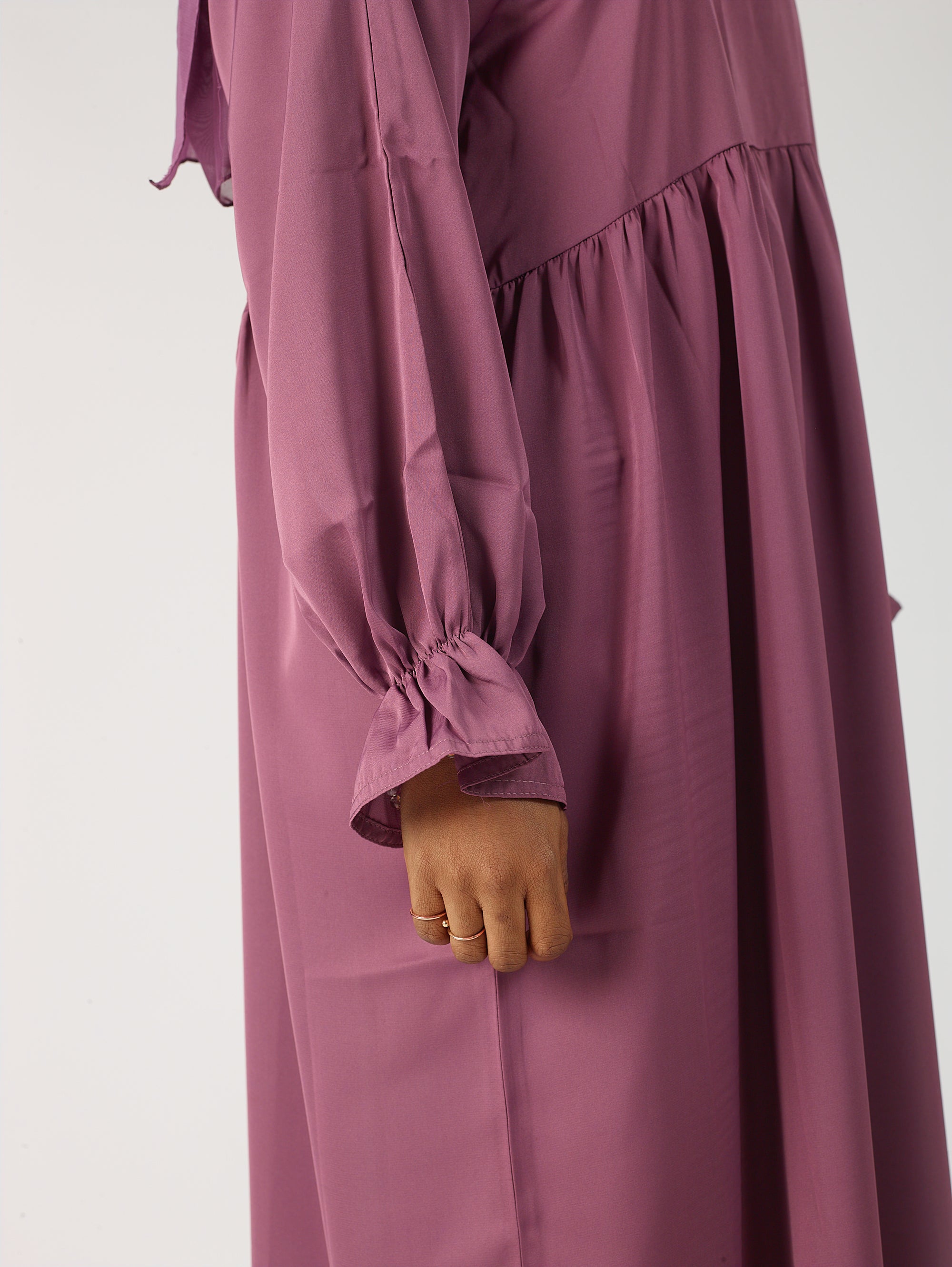 Frill sleeve abaya