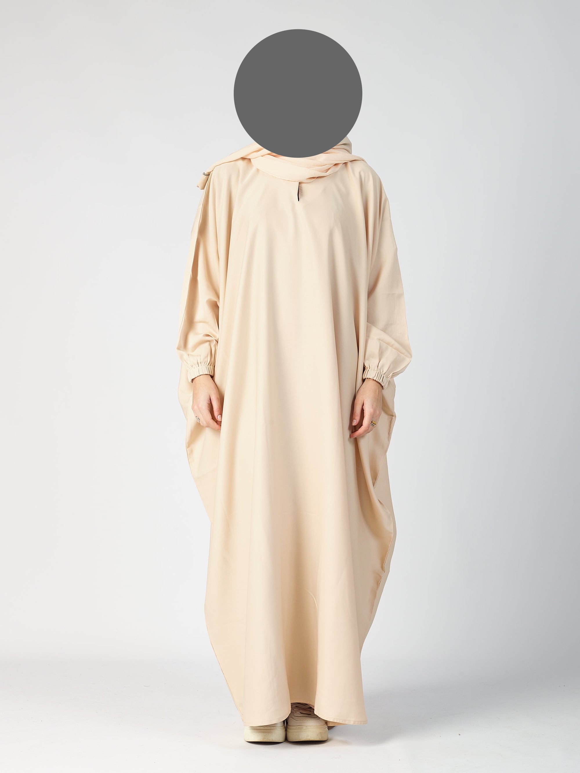 Batwing Closed abaya - cuff sleeve