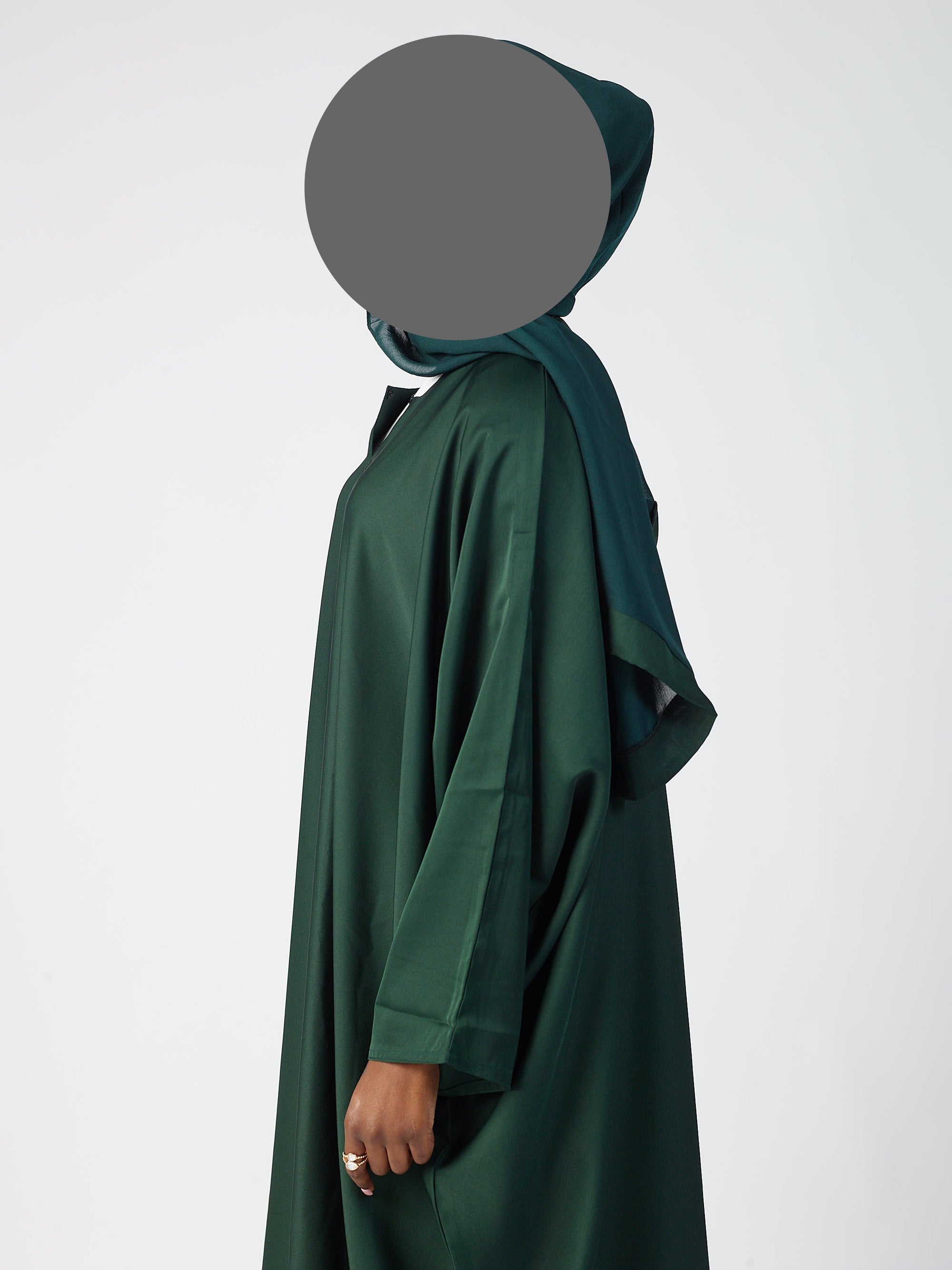 Batwing Closed abaya - Wide sleeve
