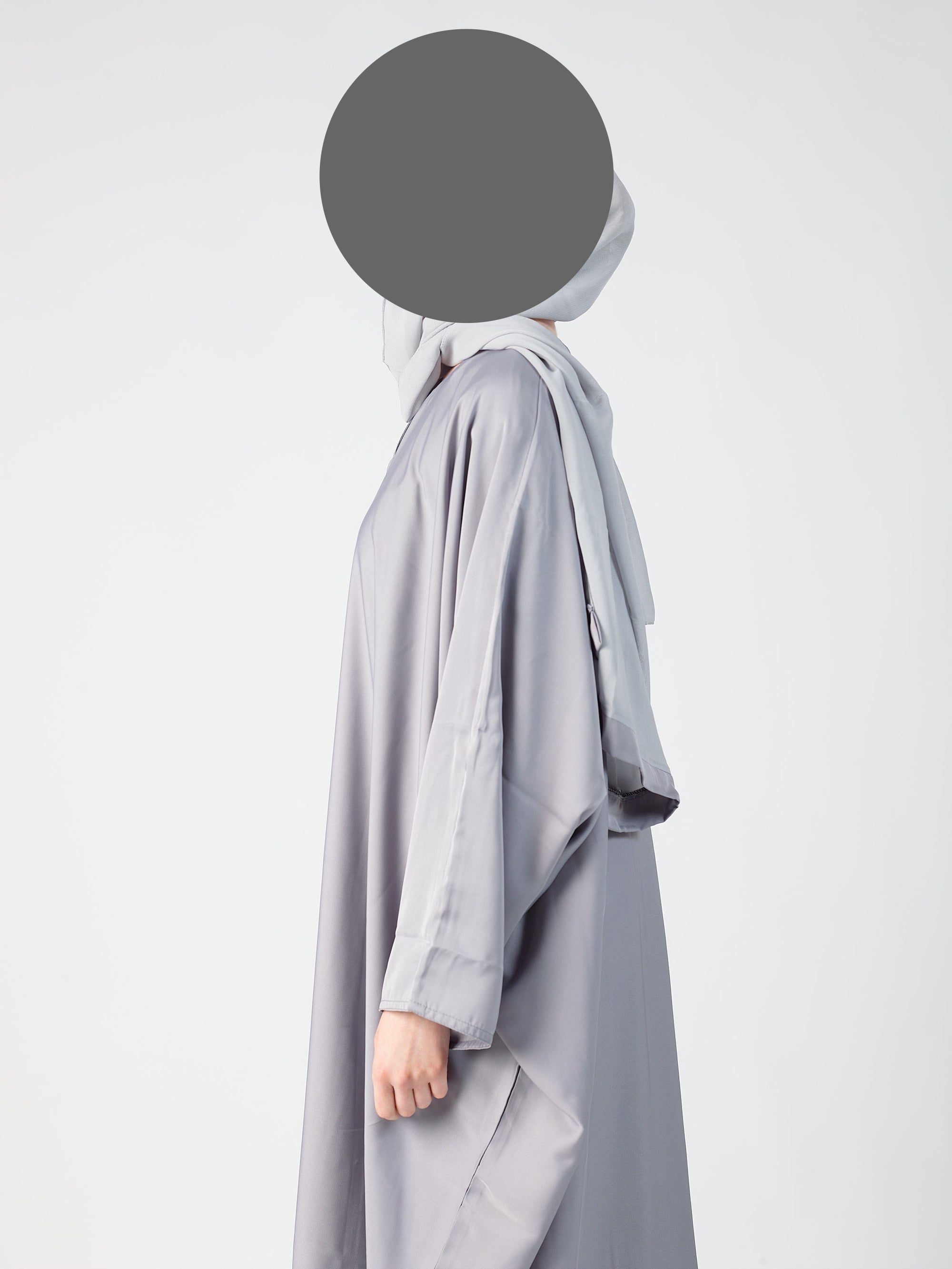 Batwing Closed abaya - Wide sleeve