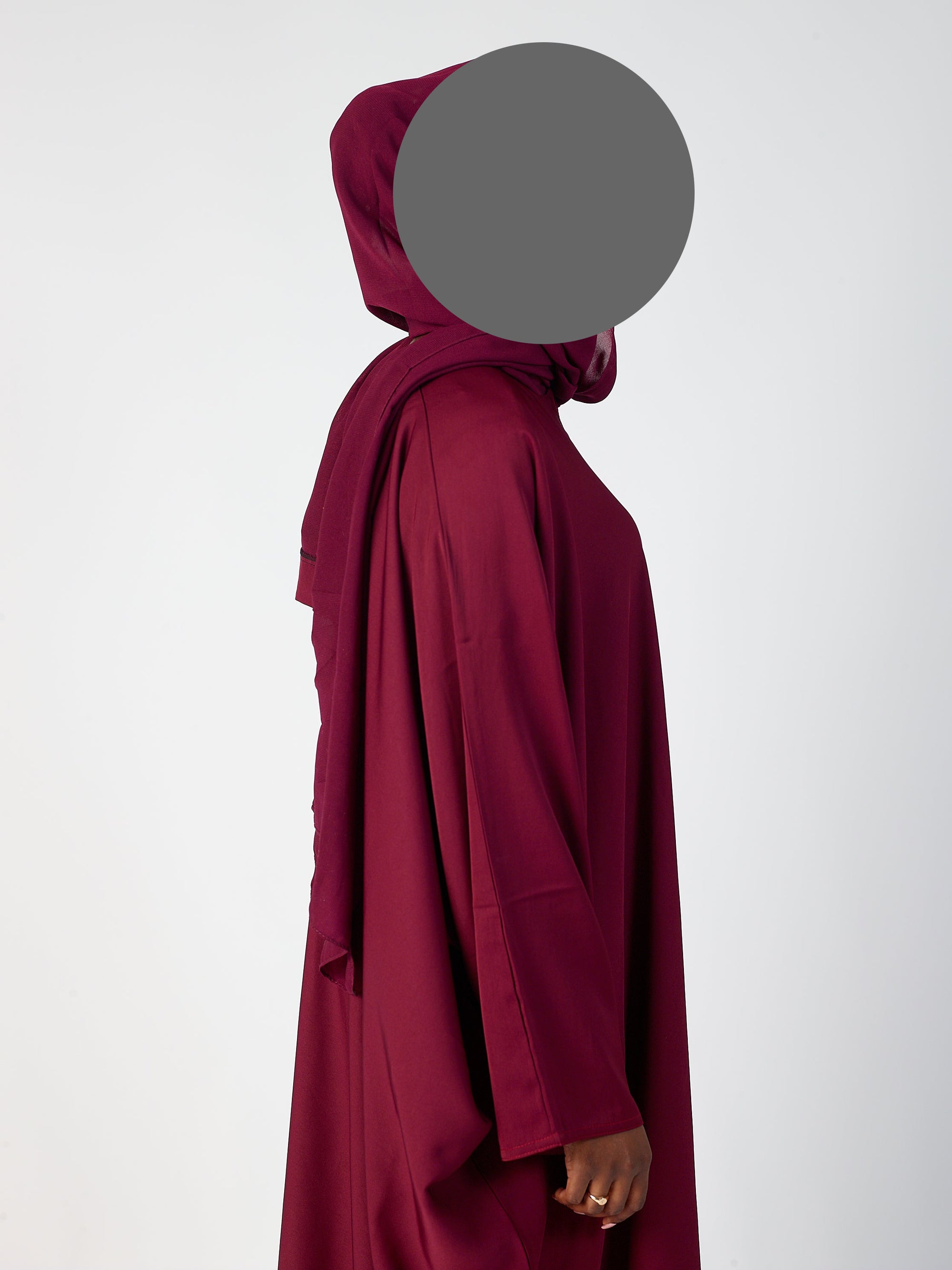 Batwing Closed abaya - Wide sleeve