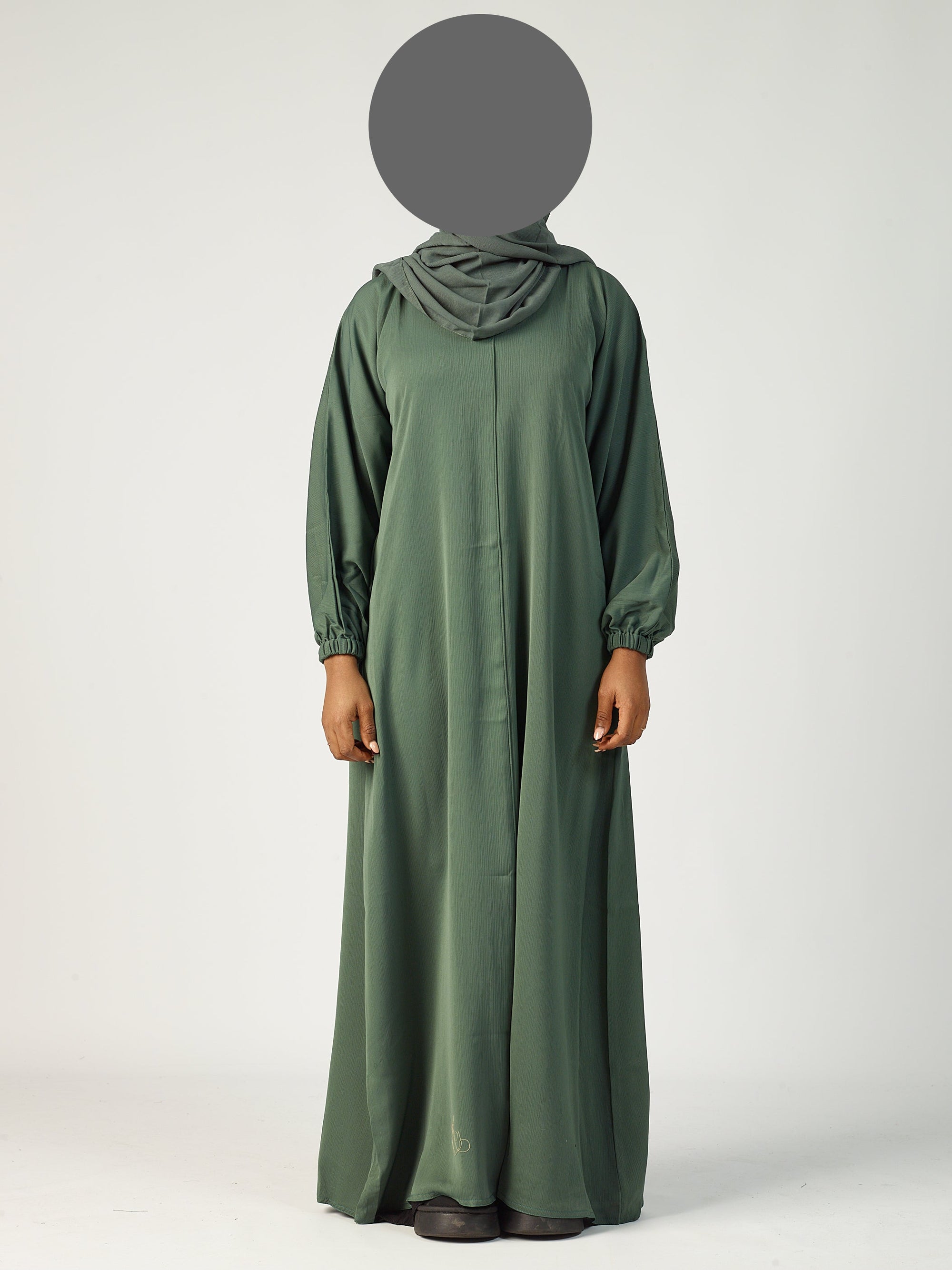 closed Abaya - Cuff sleeve