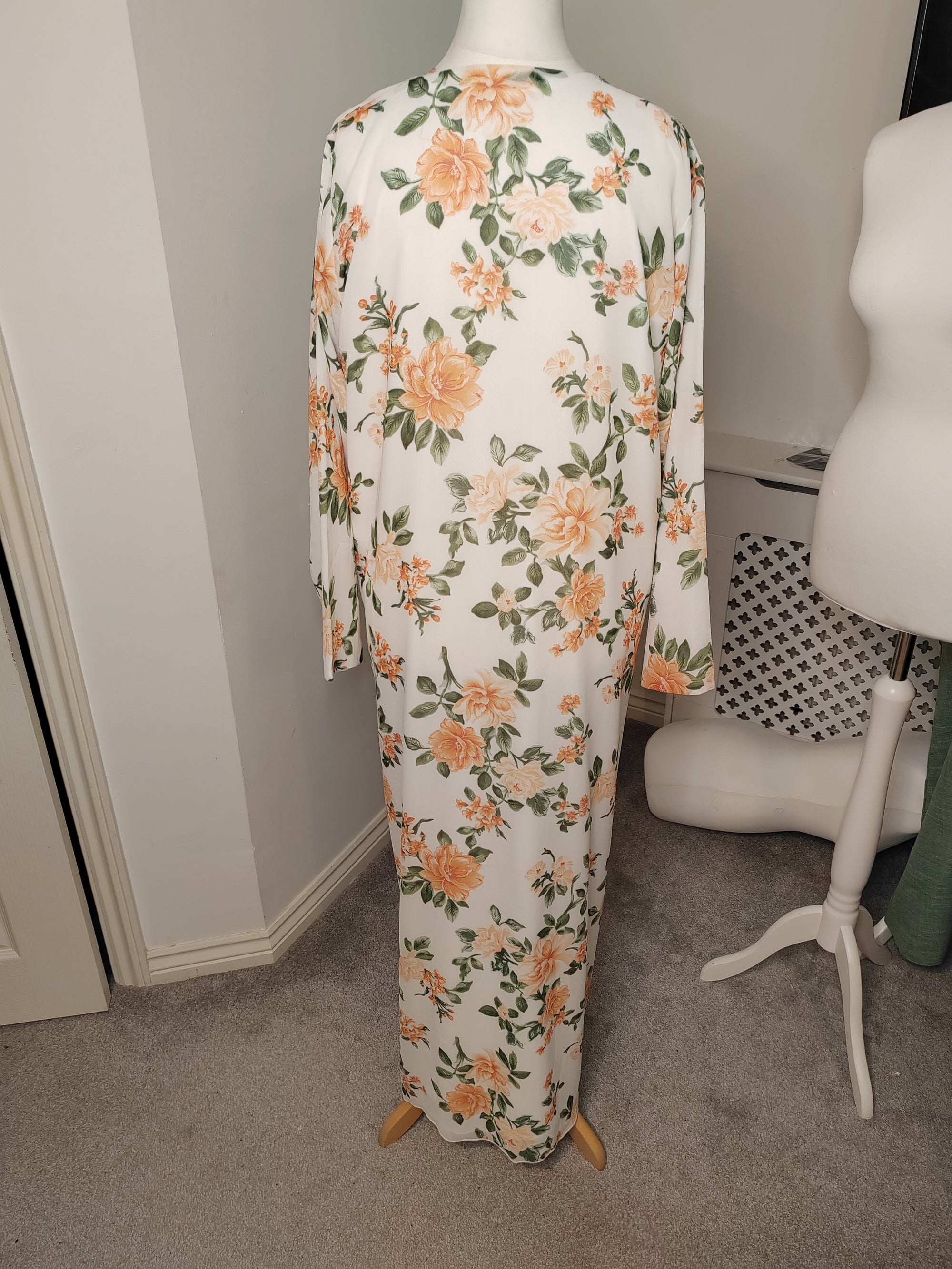 Abaya Safeya (Summer Edition)