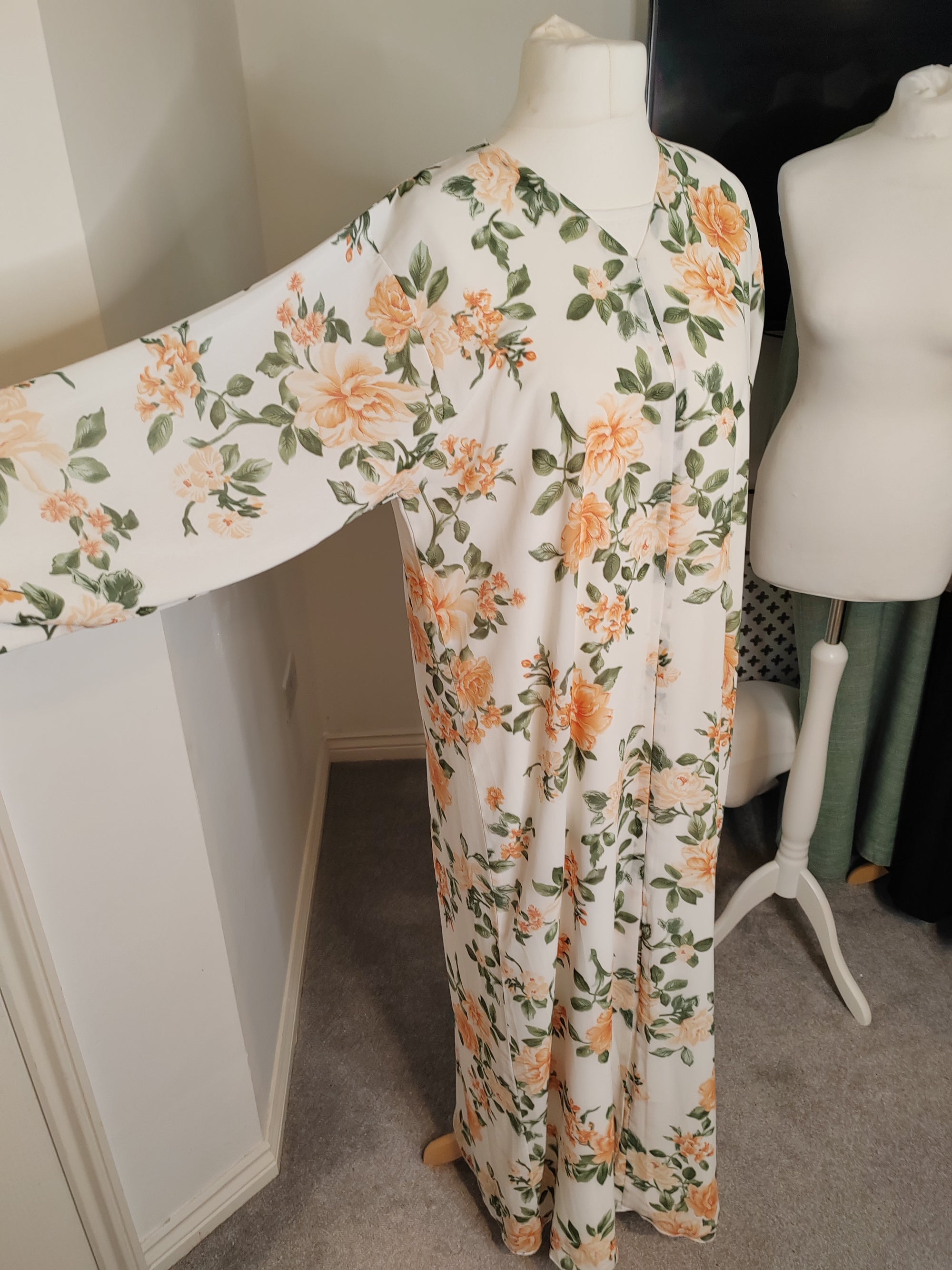 Abaya Safeya (Summer Edition)