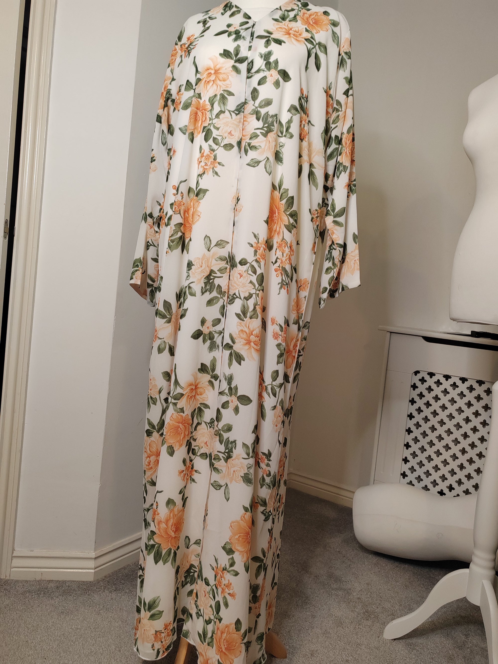 Abaya Safeya (Summer Edition)