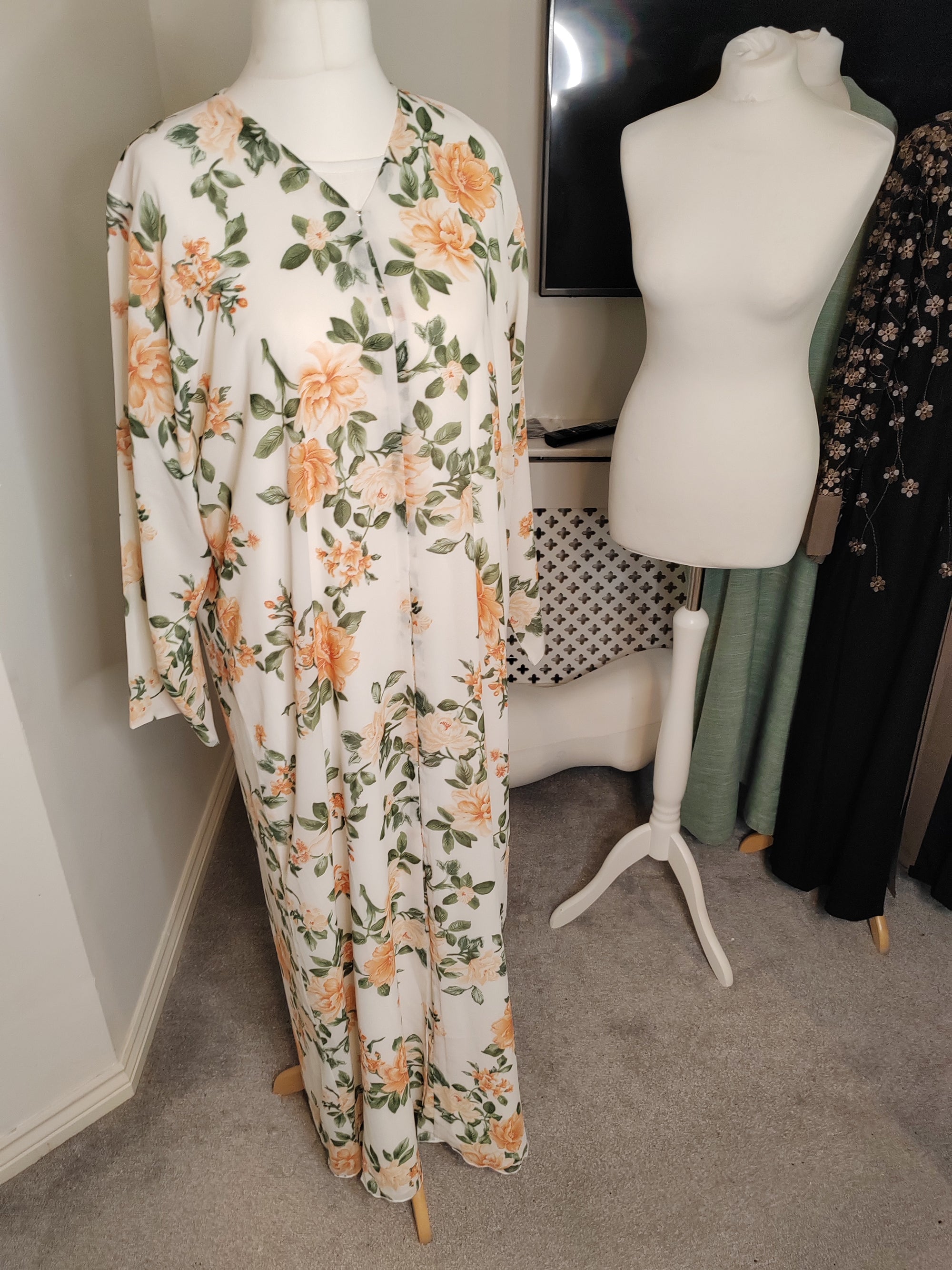 Abaya Safeya (Summer Edition)